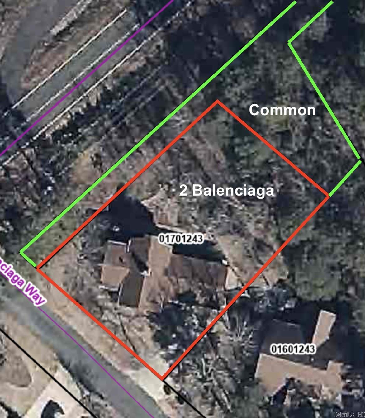 BALENCIAGA - Residential