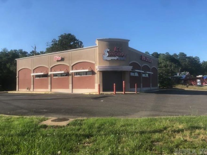 Corner lot on Central Ave with building set up for retail space.  This is a rare opportunity to be able to build your business or portfolio.  This location offers a great space, high traffic count and supreme visibility.