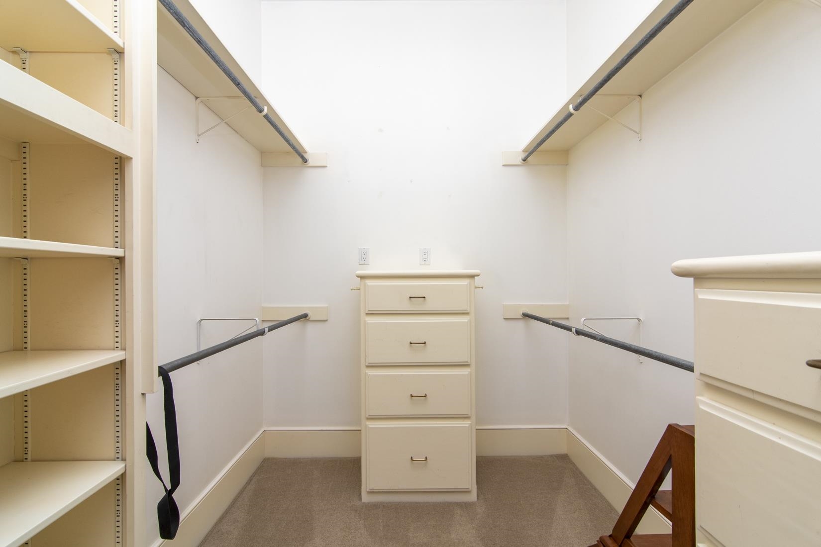 HICKORY CREEK - Residential