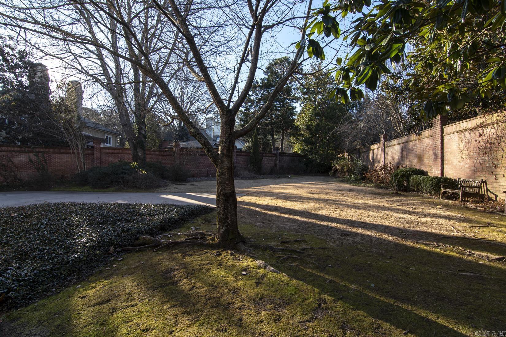 HICKORY CREEK - Residential