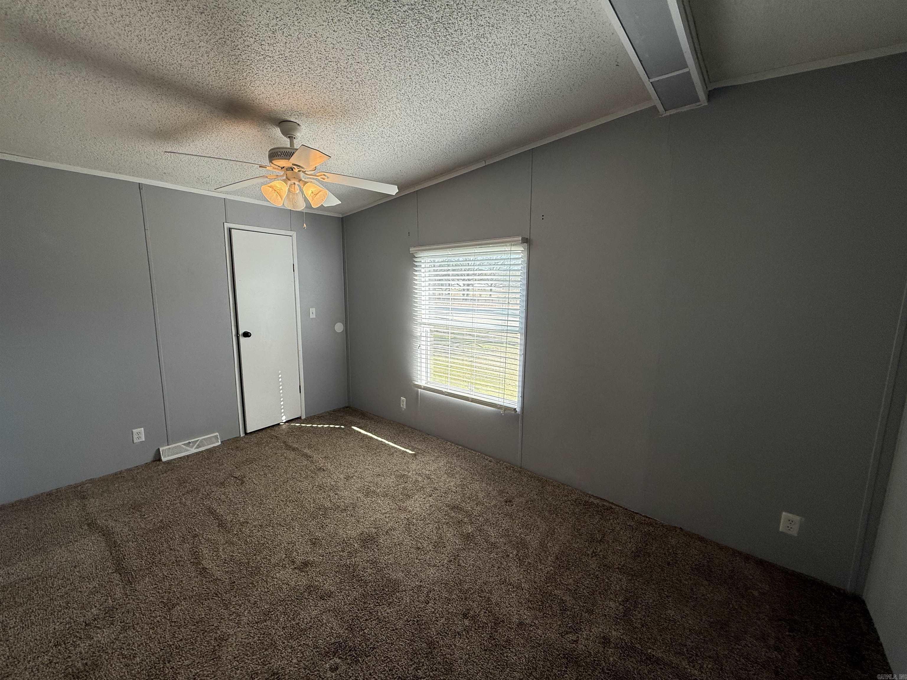 JOHN FINLEY SUBD - Residential