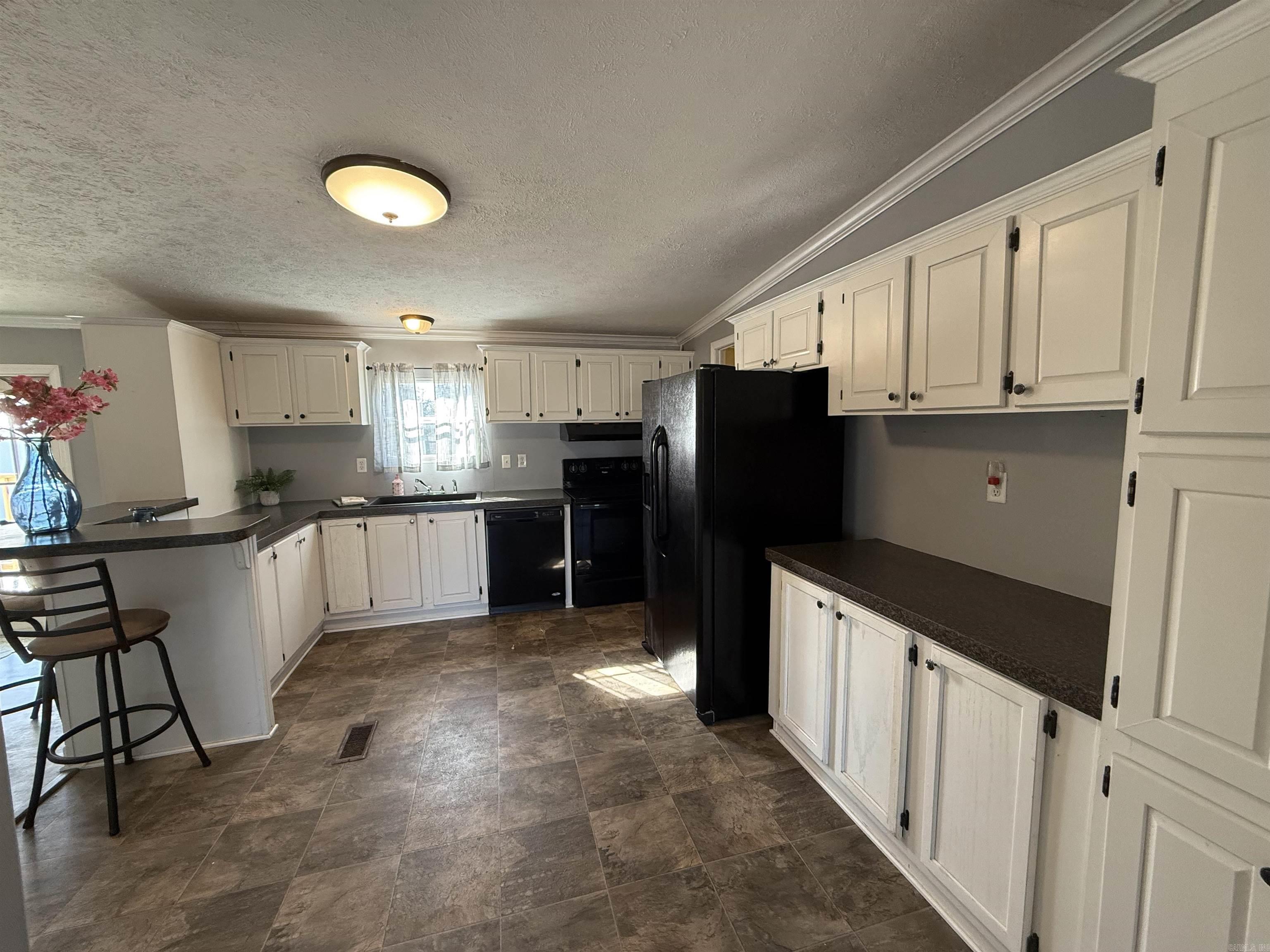 JOHN FINLEY SUBD - Residential