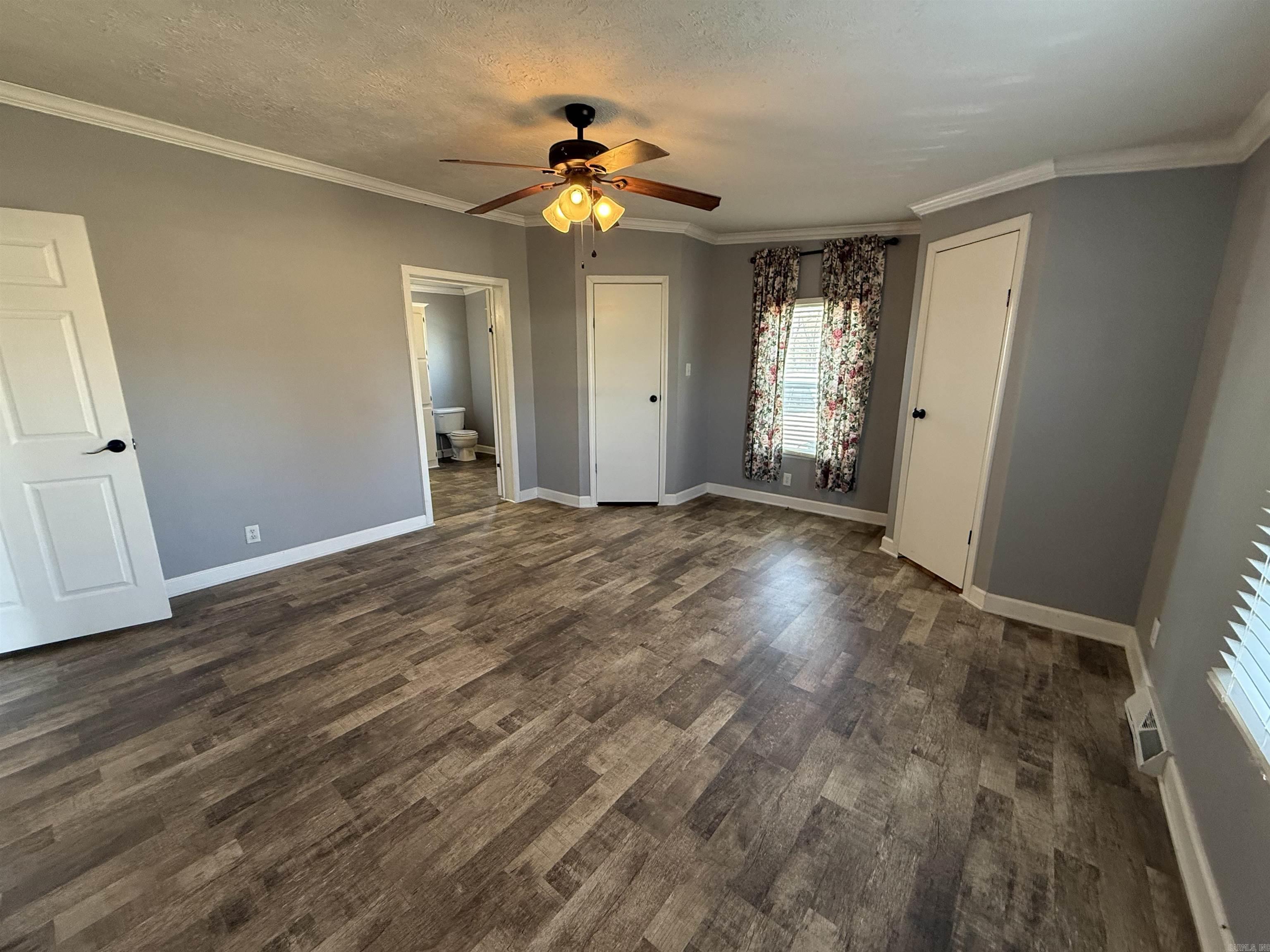 JOHN FINLEY SUBD - Residential