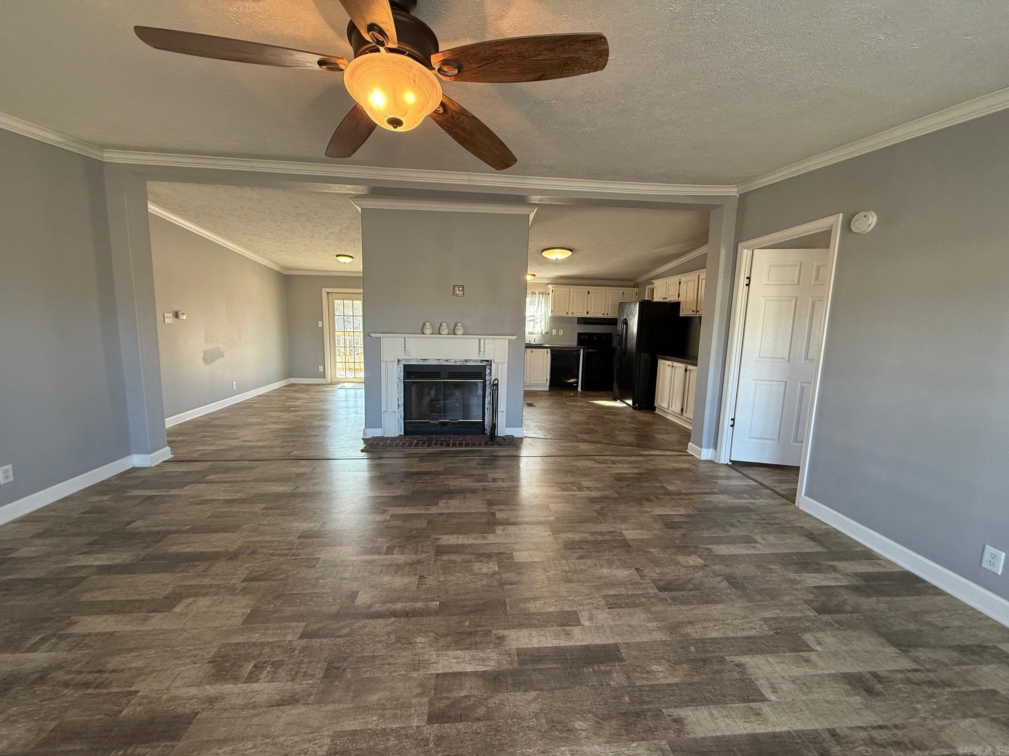 JOHN FINLEY SUBD - Residential