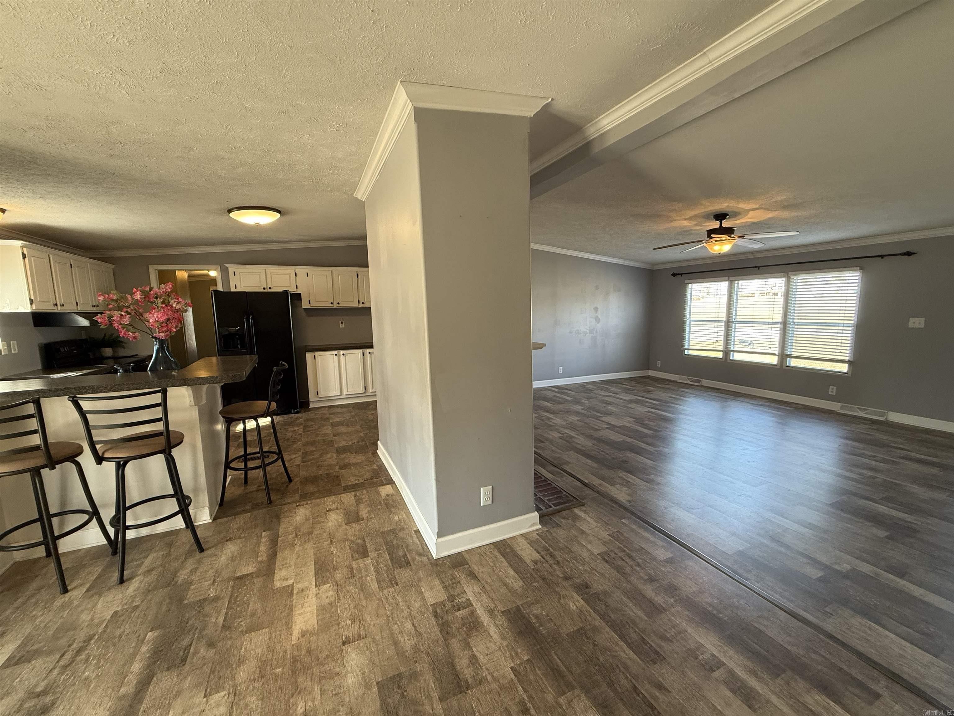 JOHN FINLEY SUBD - Residential