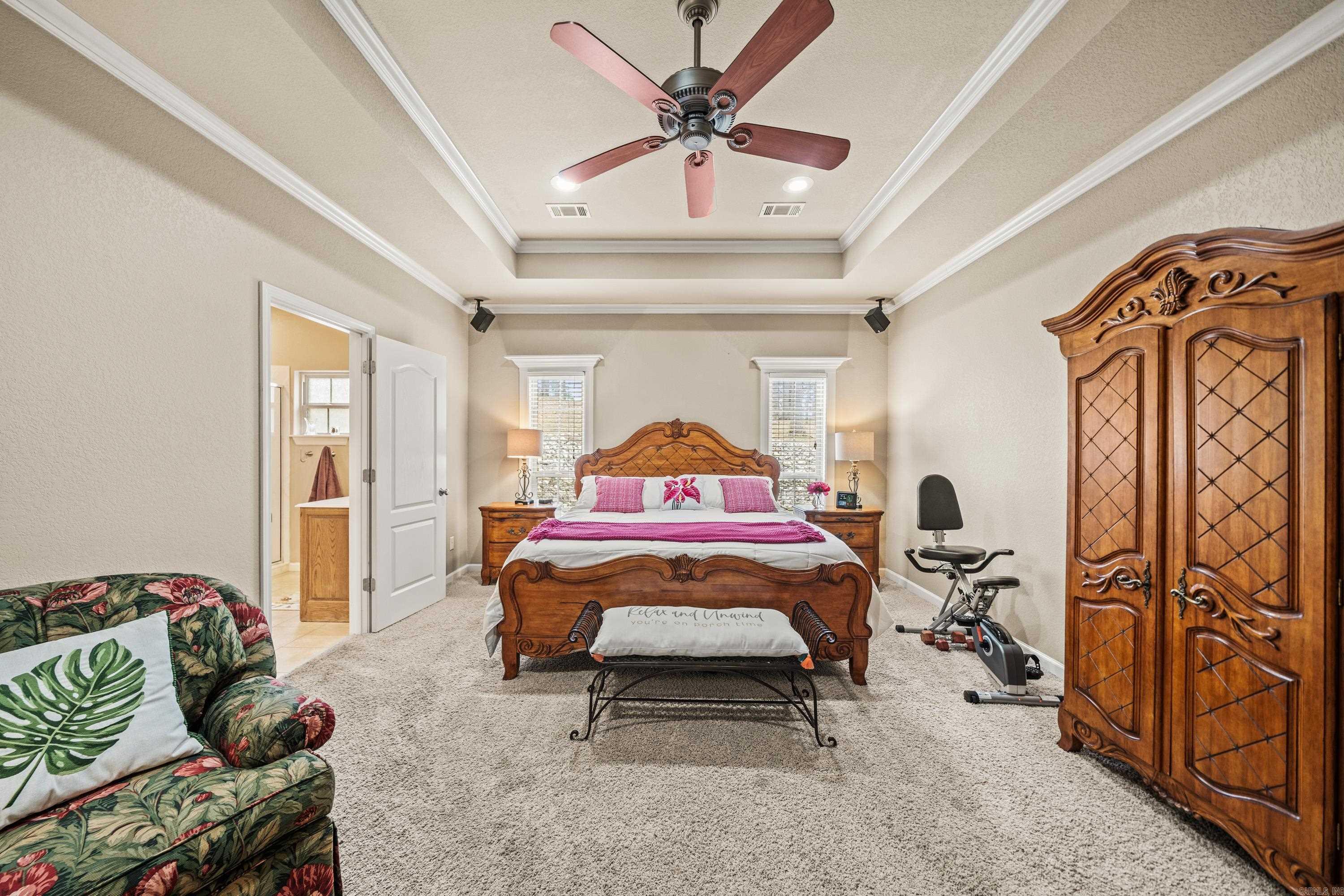 LAKEVIEW - Residential