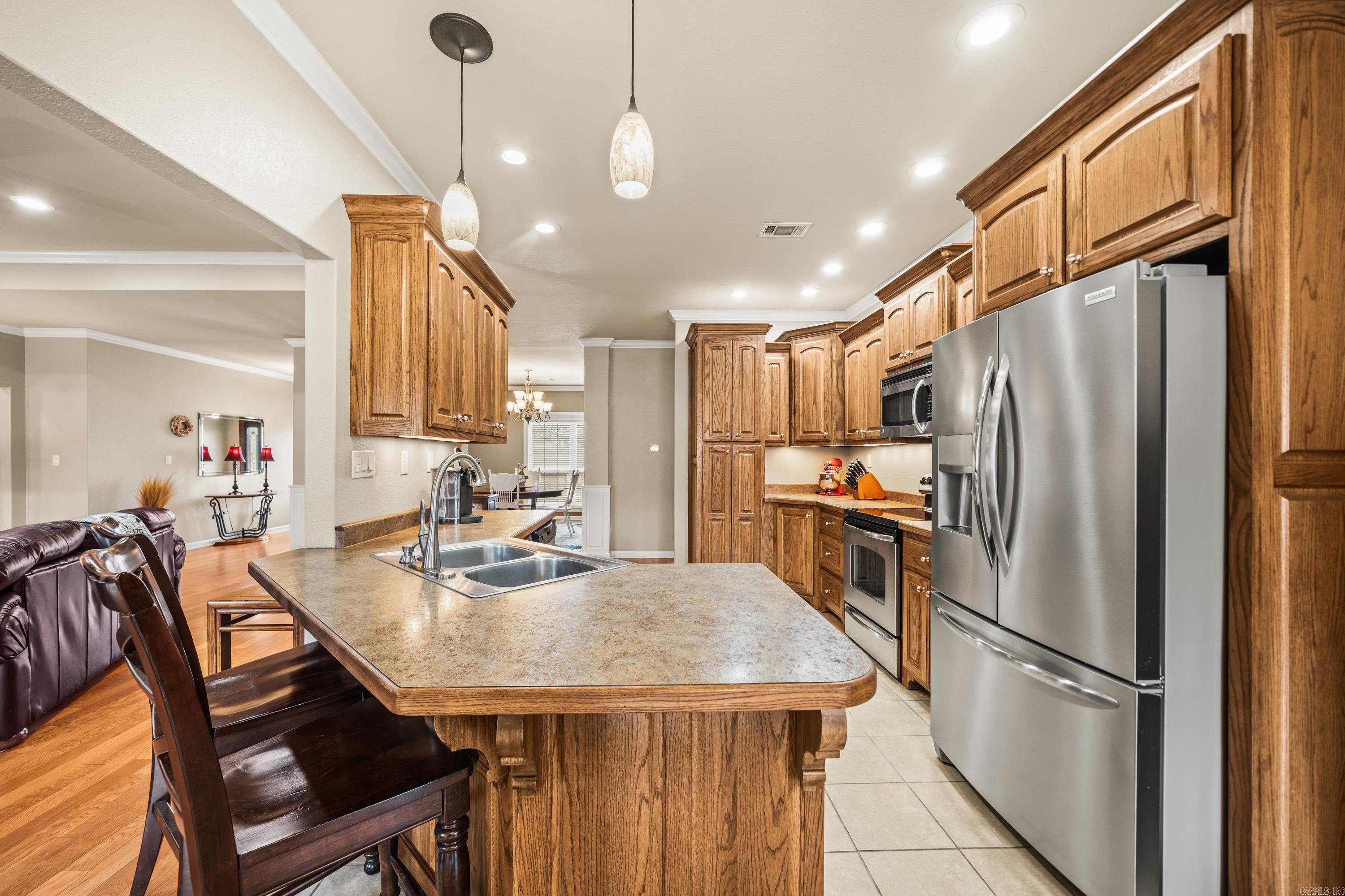 LAKEVIEW - Residential