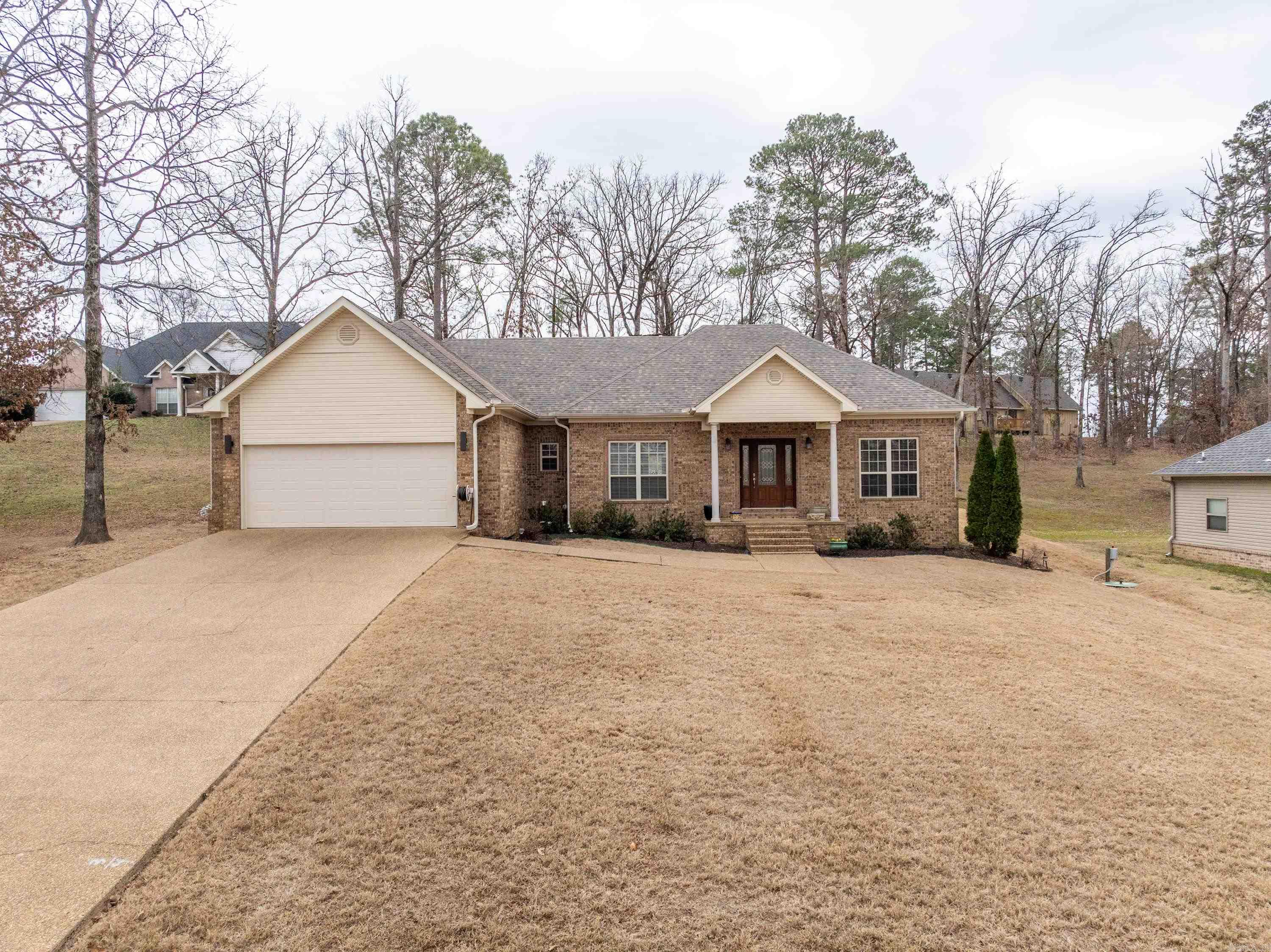 LAKEVIEW - Residential