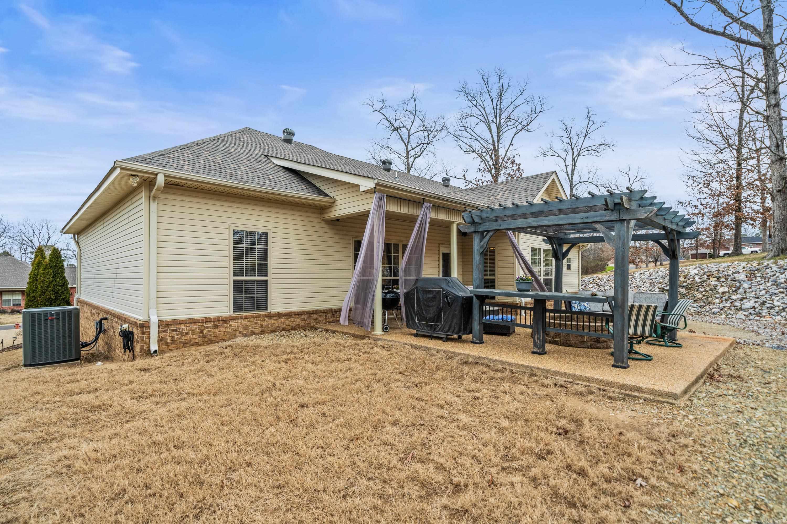 LAKEVIEW - Residential
