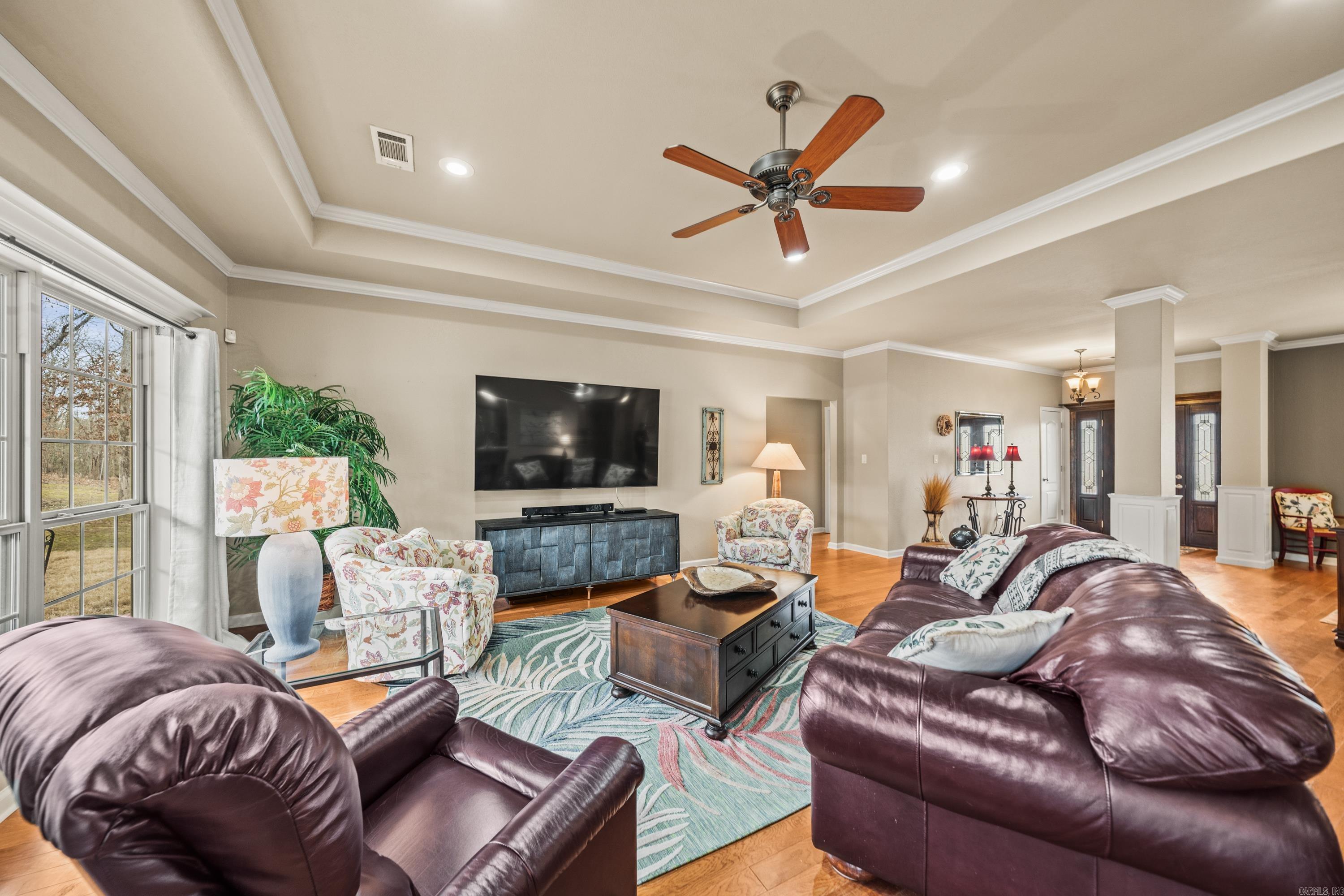 LAKEVIEW - Residential