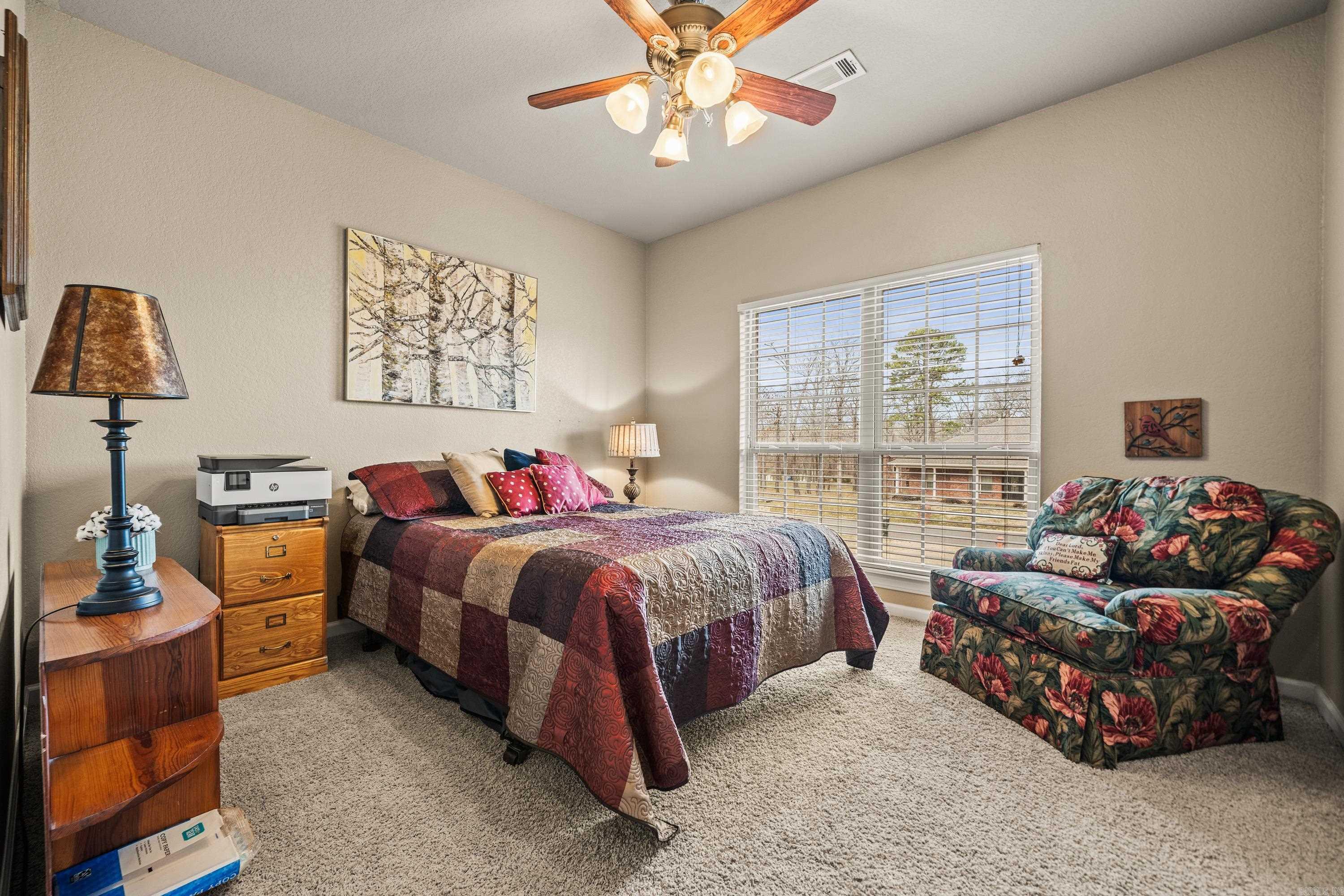 LAKEVIEW - Residential