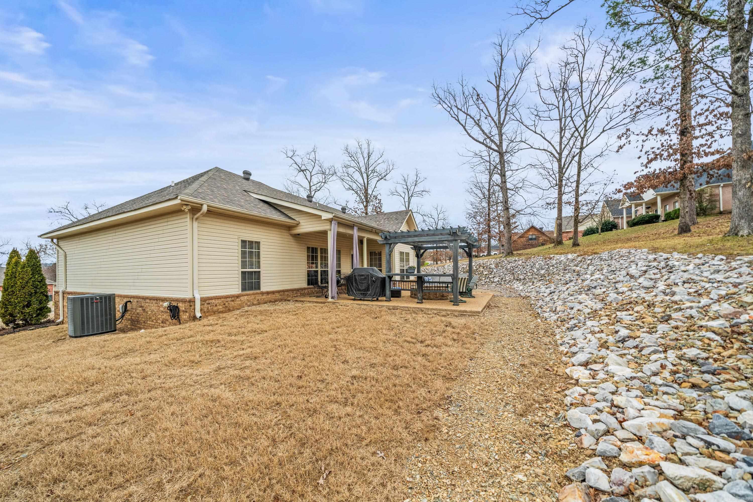LAKEVIEW - Residential