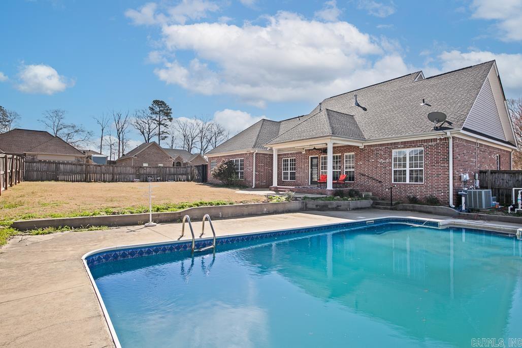 SHADOW CREEK - Residential