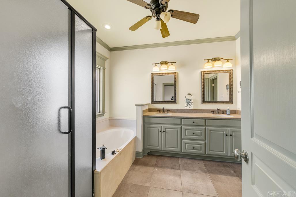 SHADOW CREEK - Residential