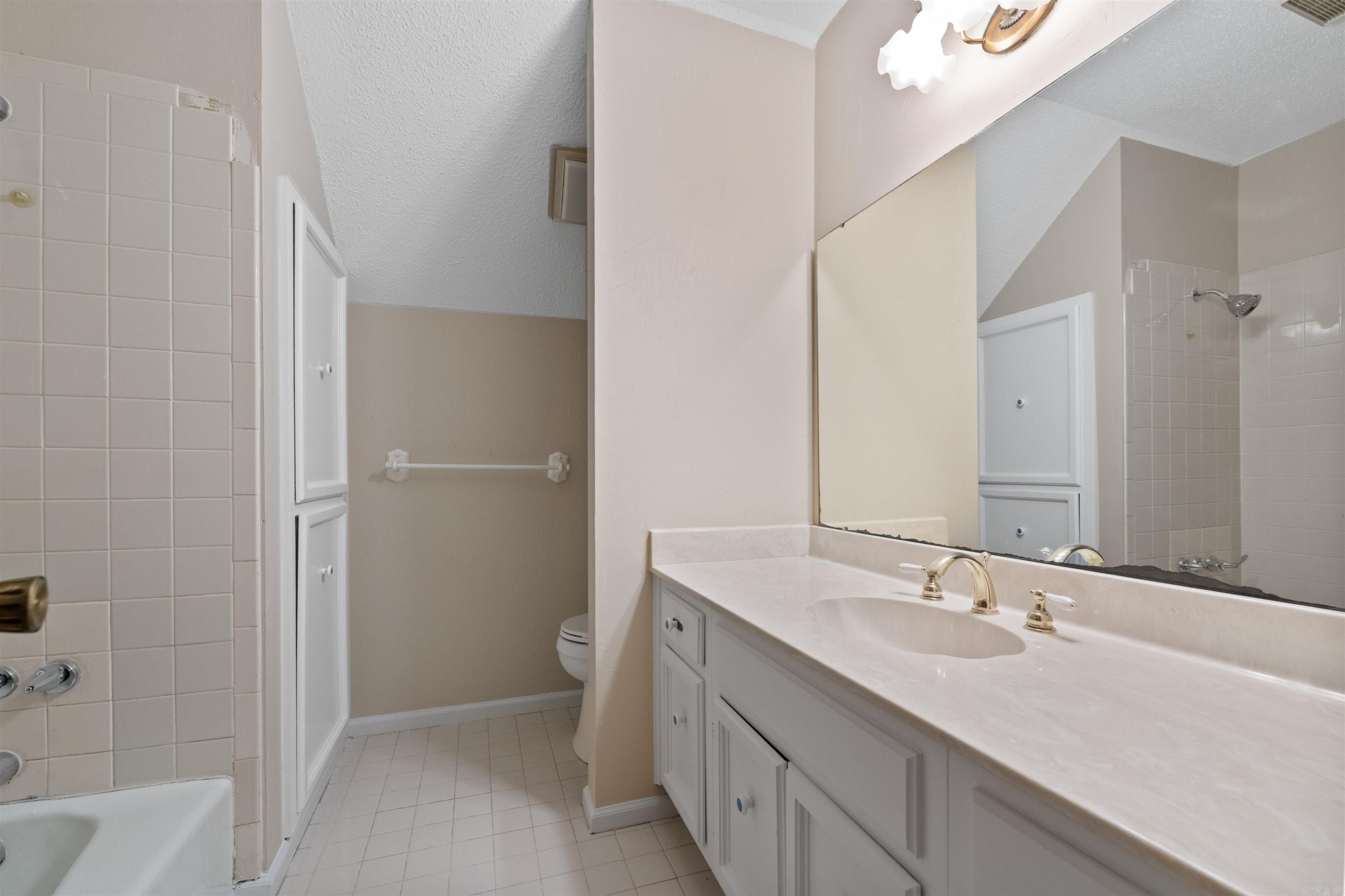 OVERBROOK - Residential