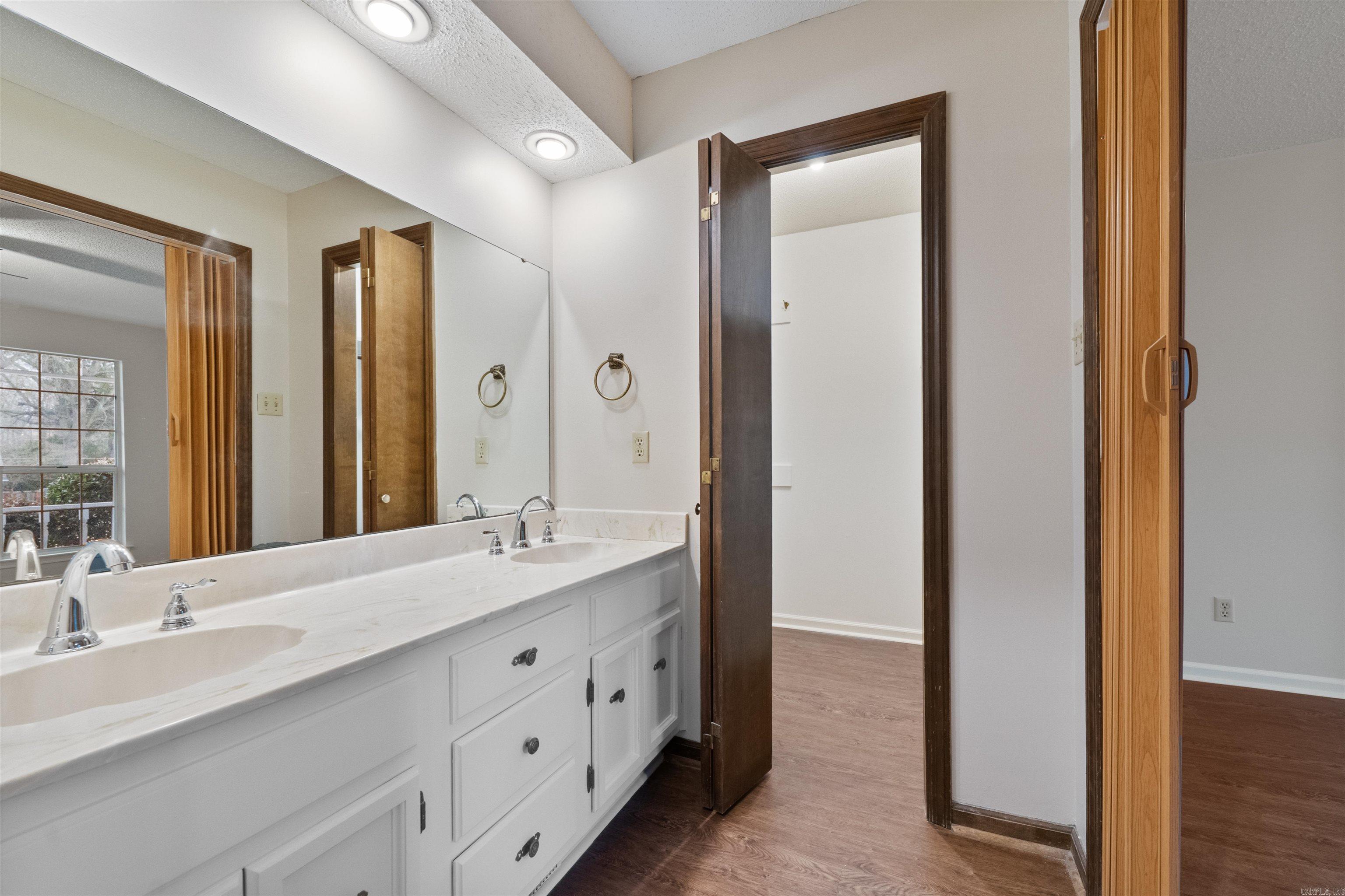 OVERBROOK - Residential