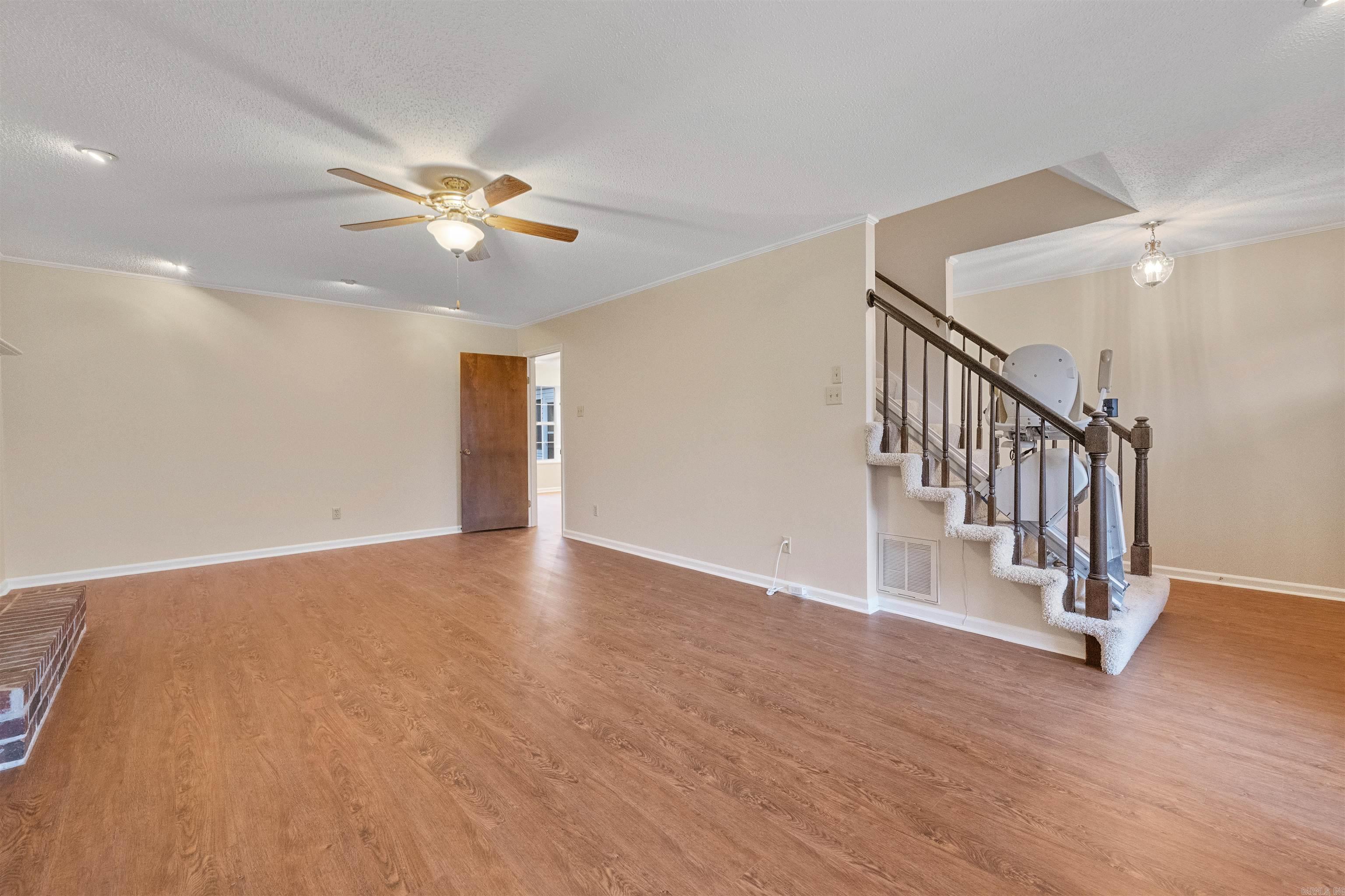 OVERBROOK - Residential