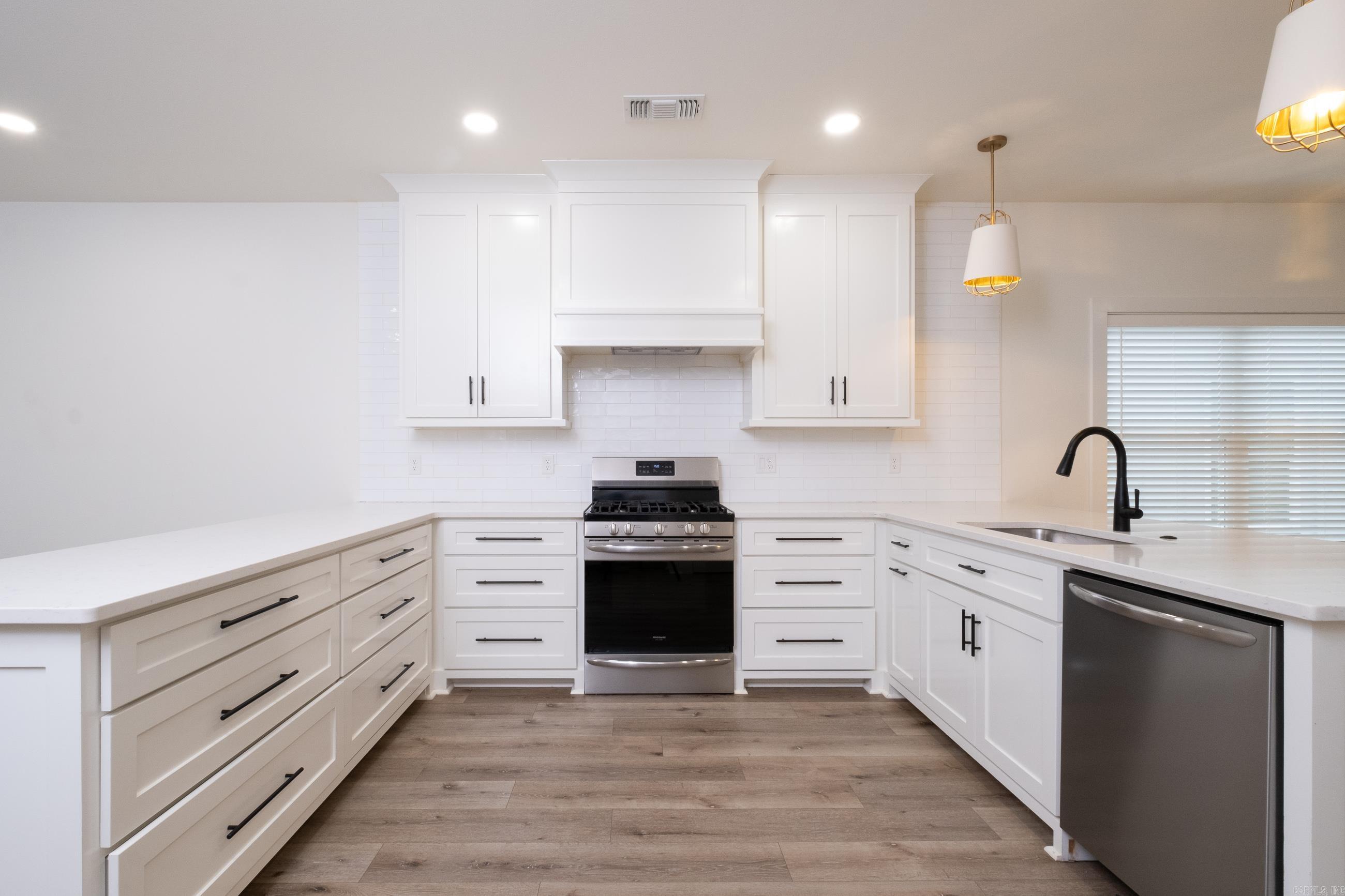 La Marche - Residential Lease