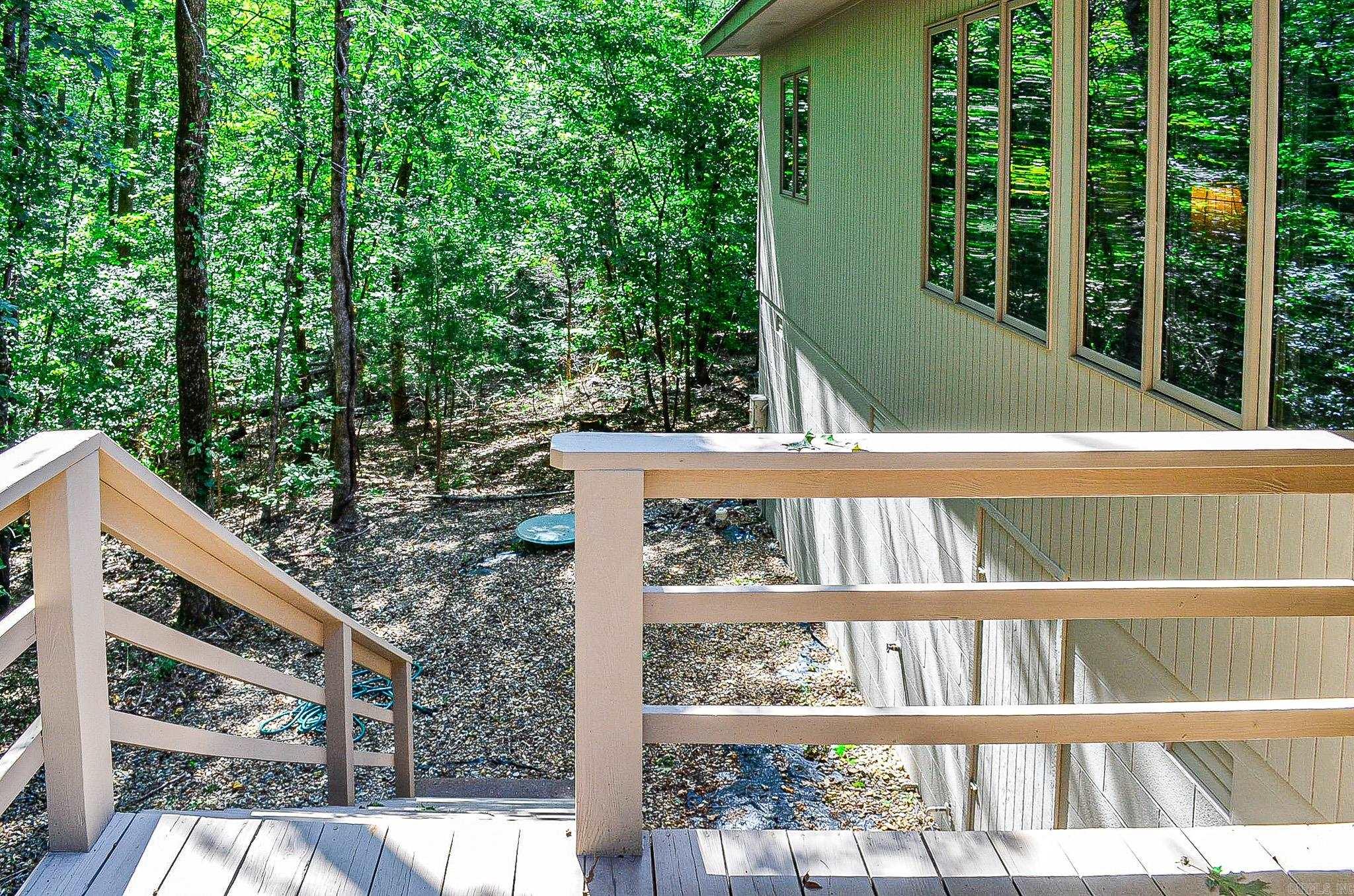 LANZA COURTS - Residential