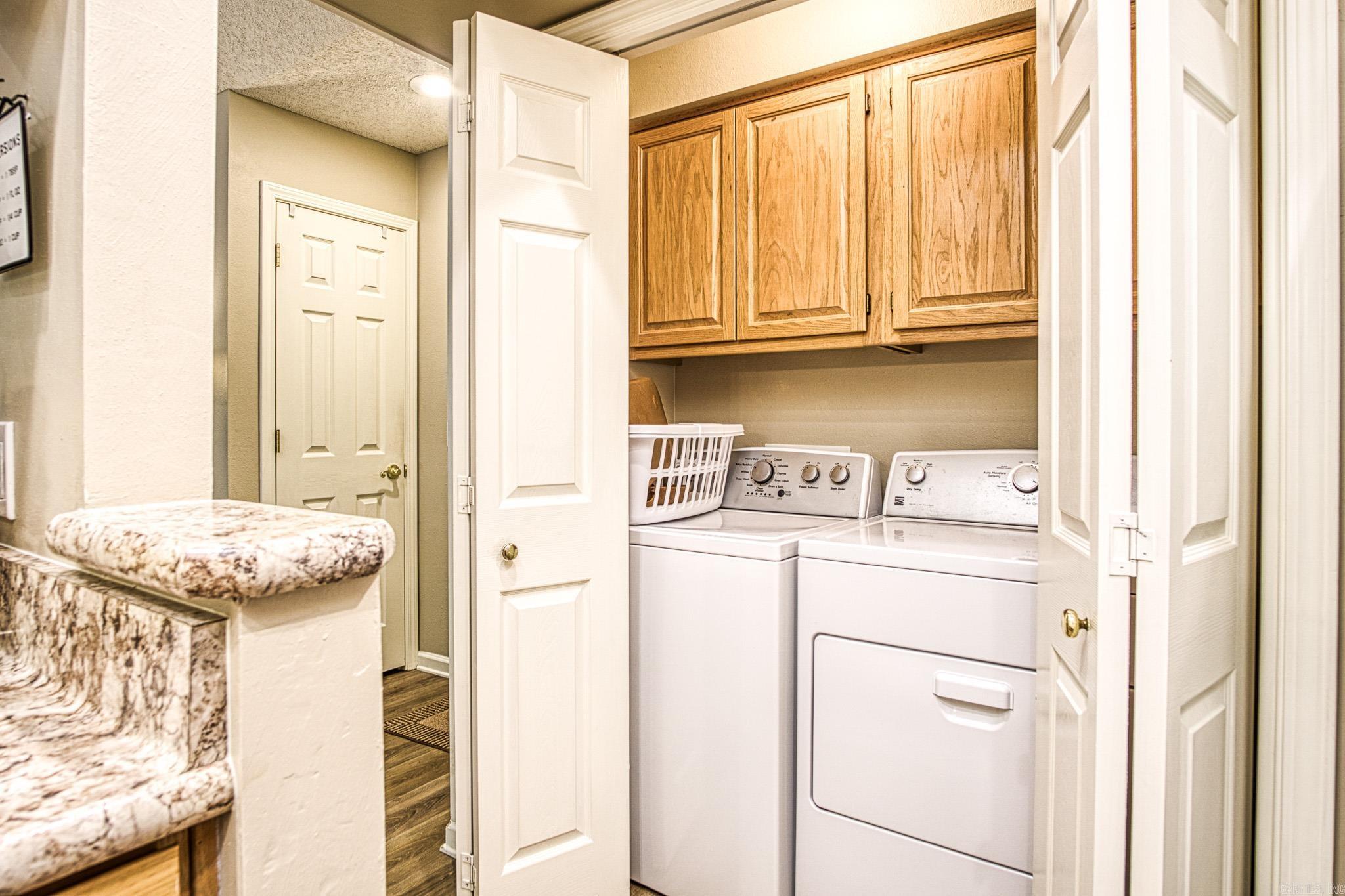 LANZA COURTS - Residential