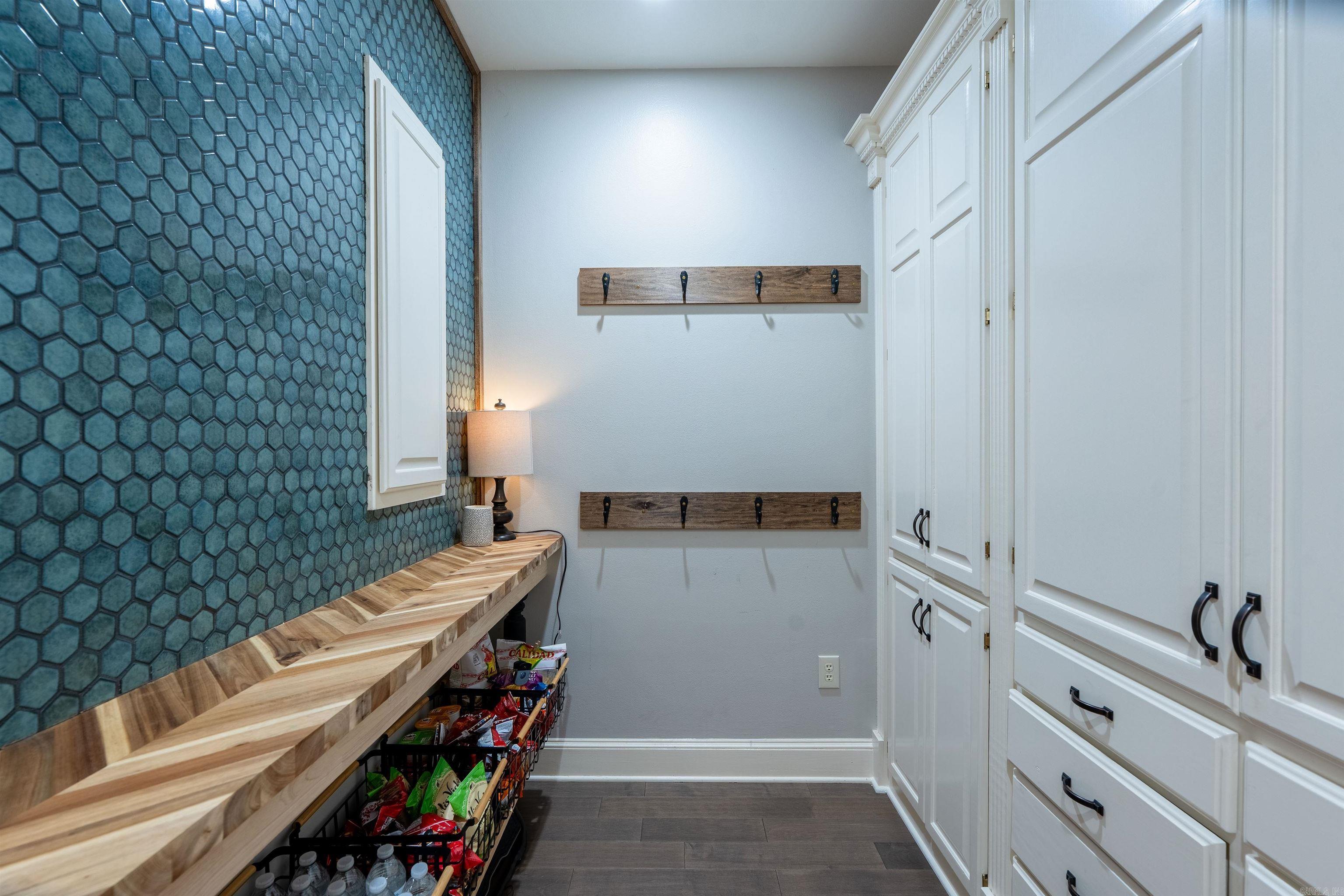 SOUTHRIDGE ADD - Residential