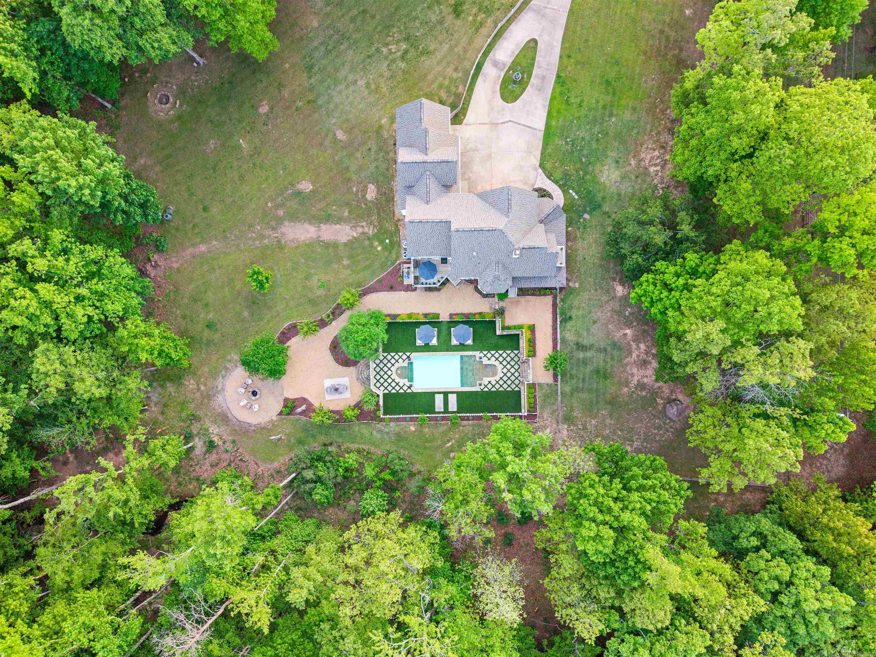 THE HILLS - Residential