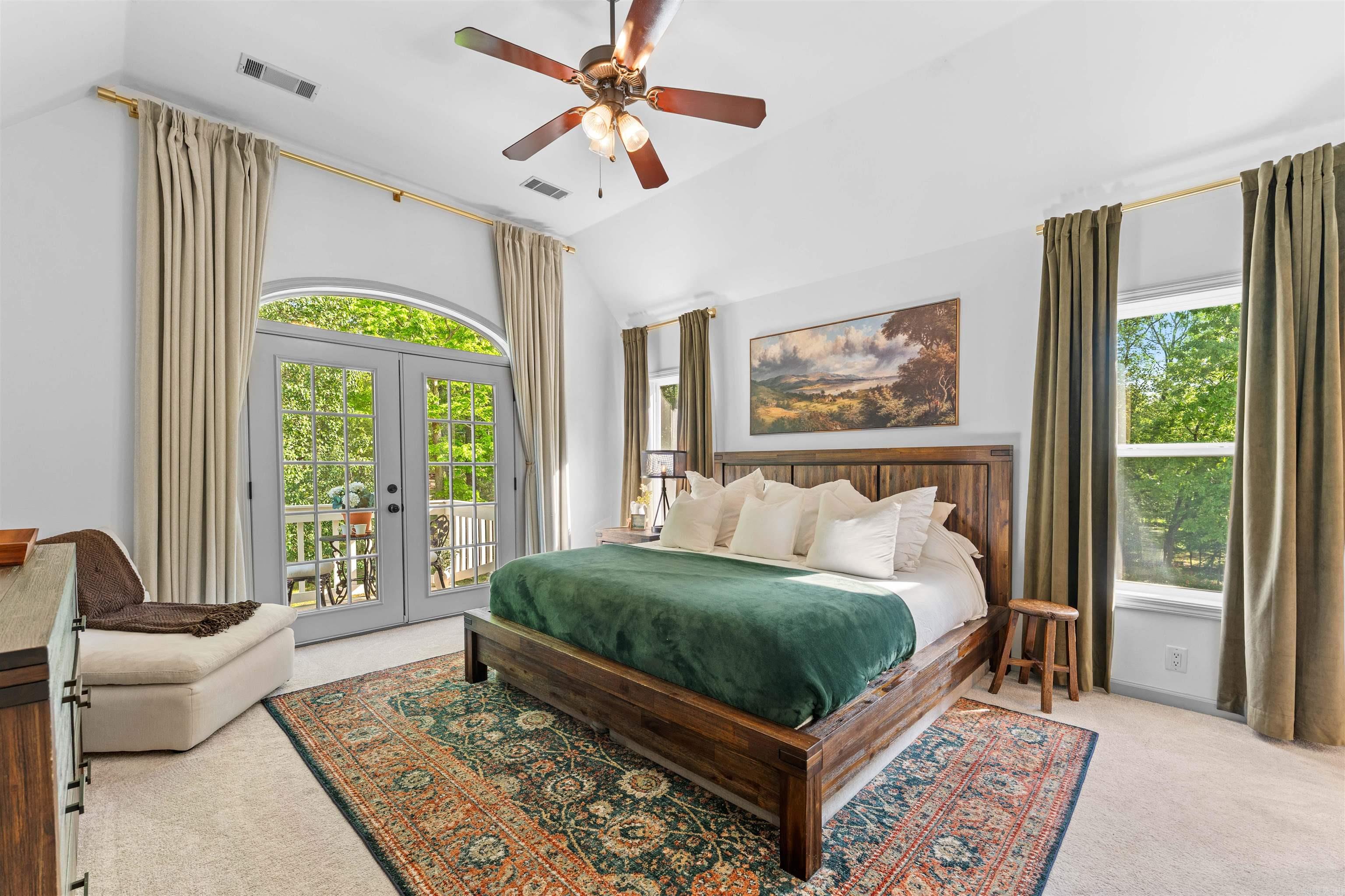 THE HILLS - Residential