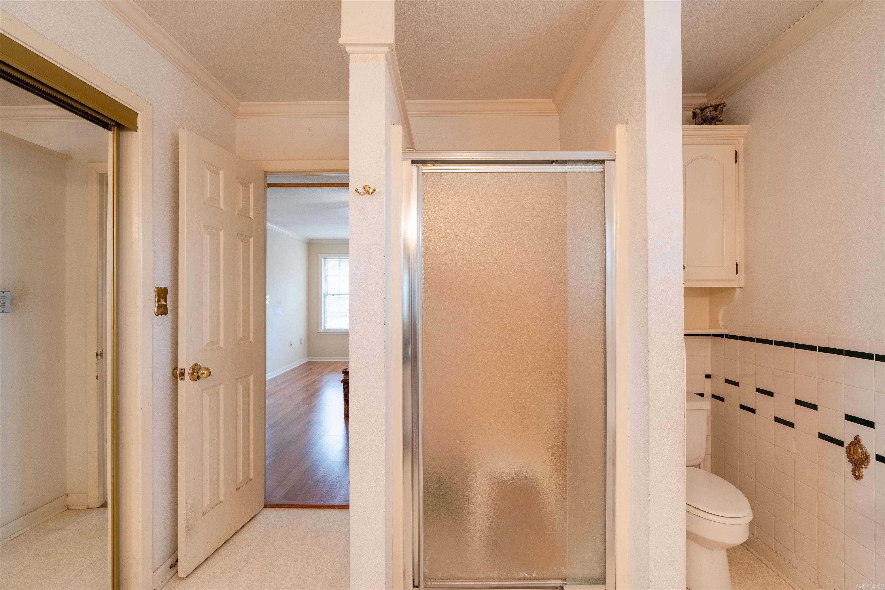 RIVER OAKS - Residential