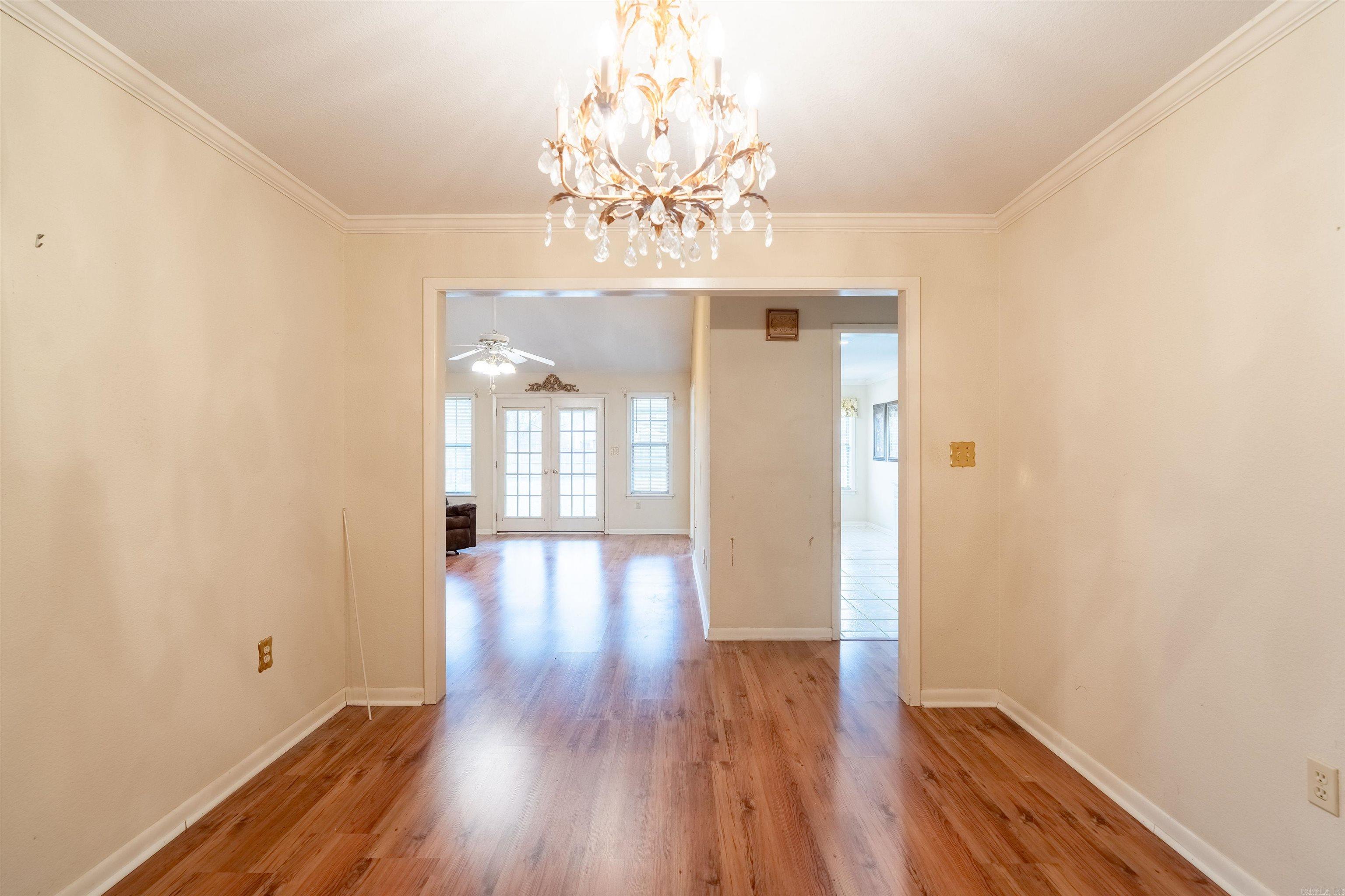 RIVER OAKS - Residential