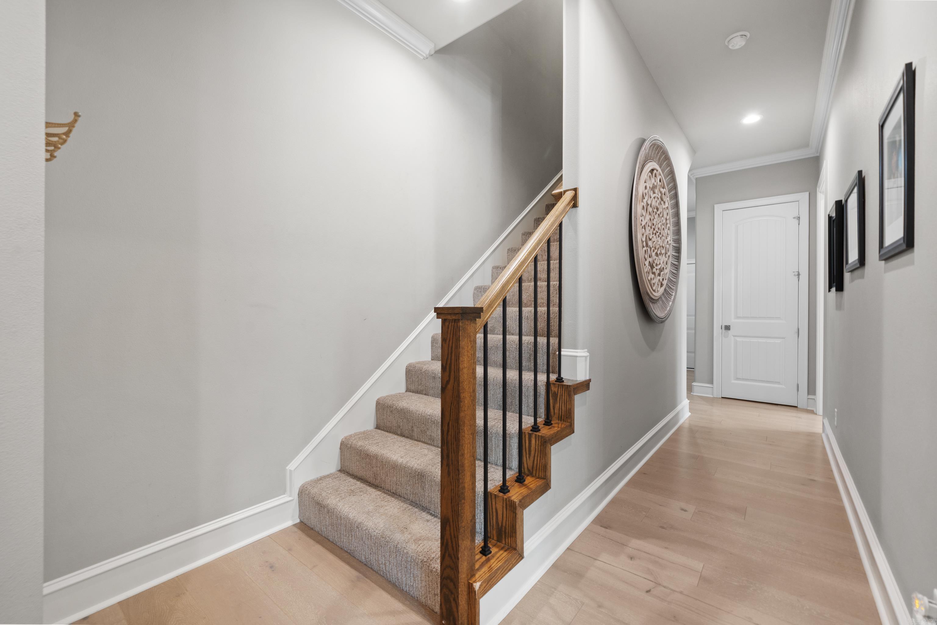 ARLINGTON PARK - Residential