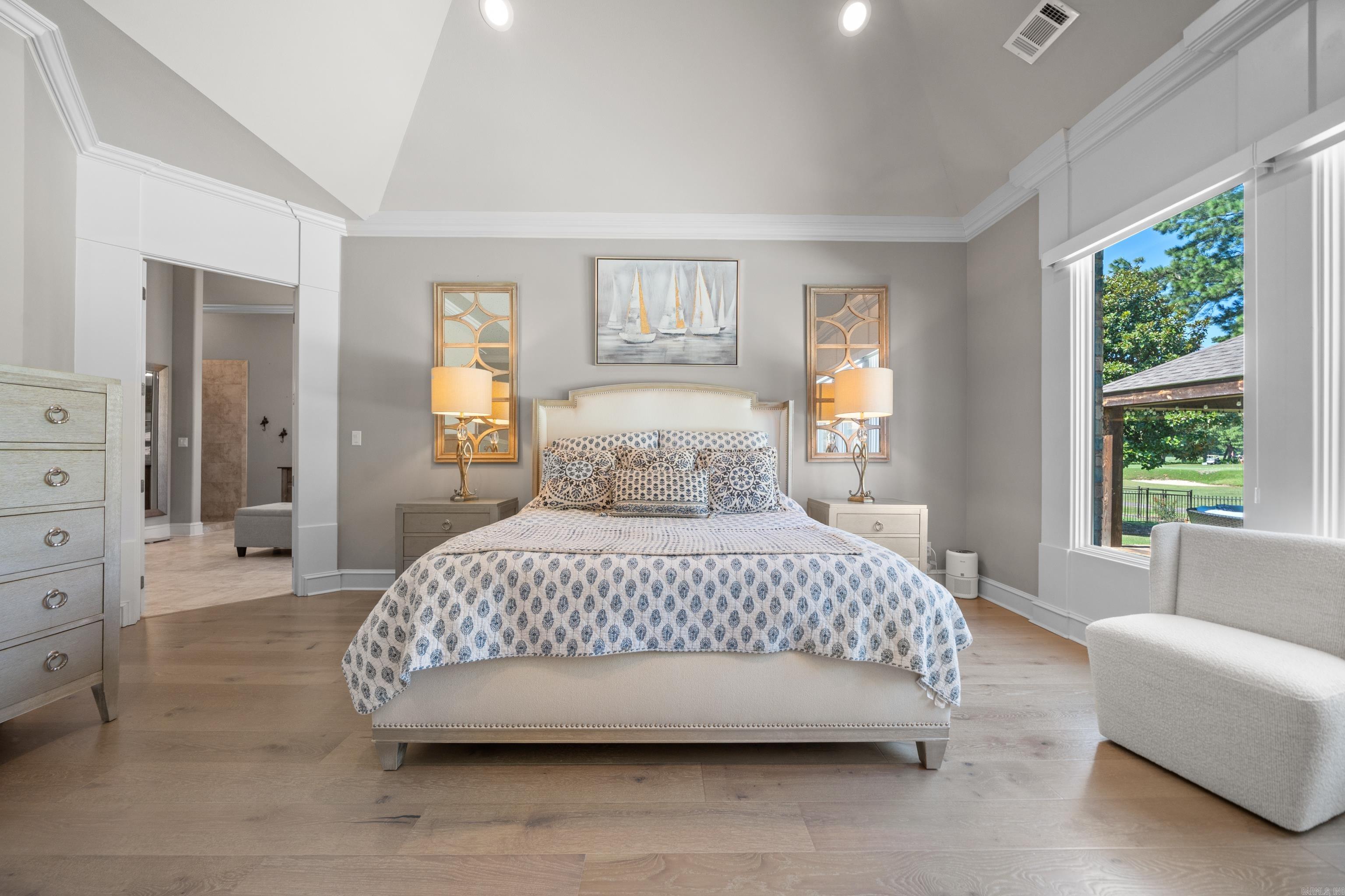 ARLINGTON PARK - Residential