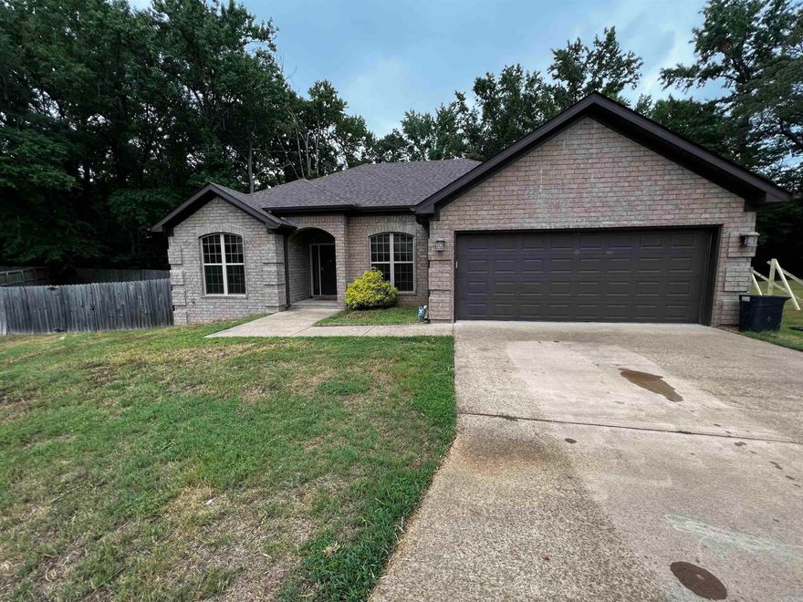 Large 4 bed 2 bath home located in an established neighborhood. Newer construction with a great layout and finishing.
