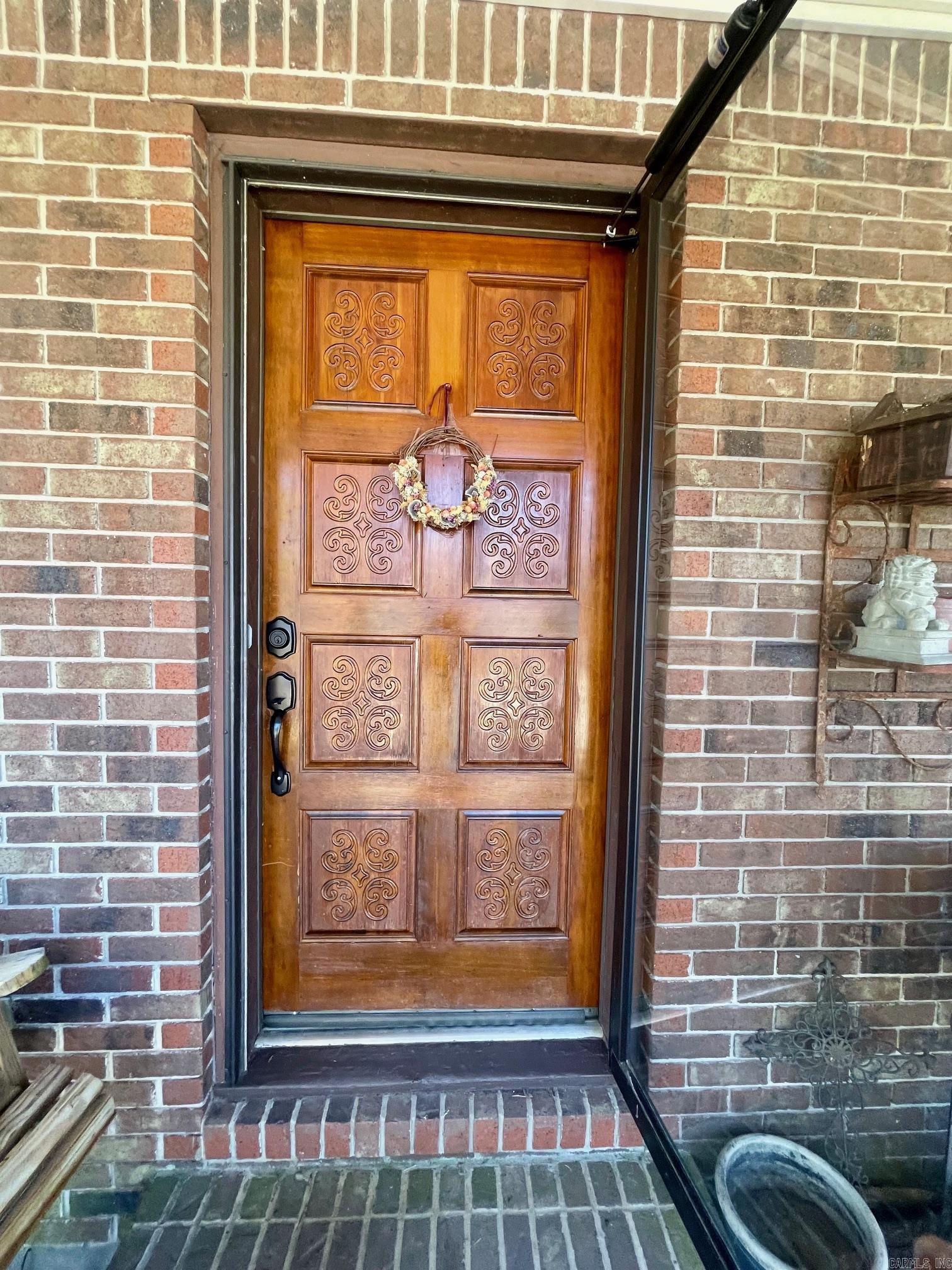 WESTERN OAKS - Residential