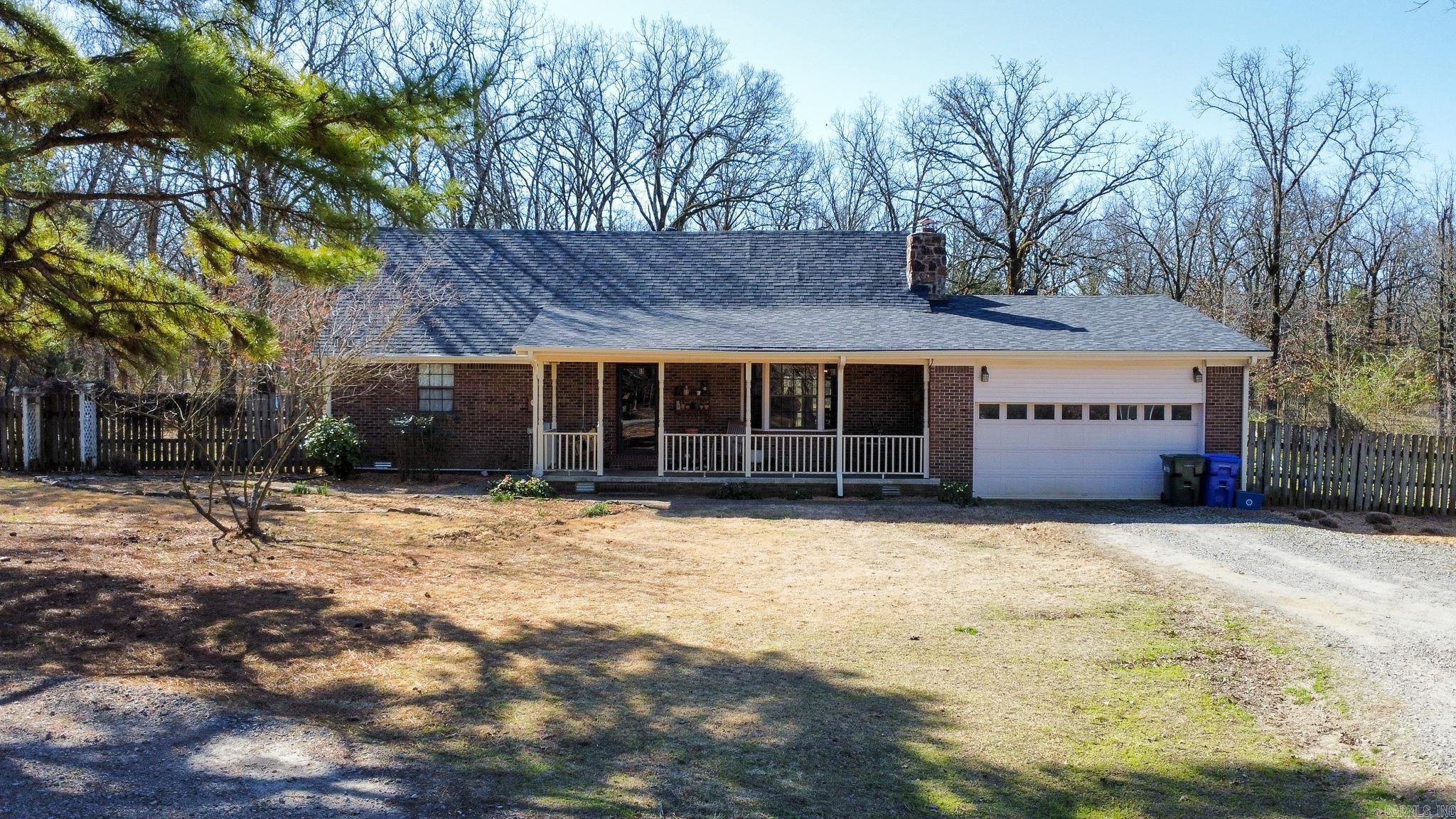 WESTERN OAKS - Residential