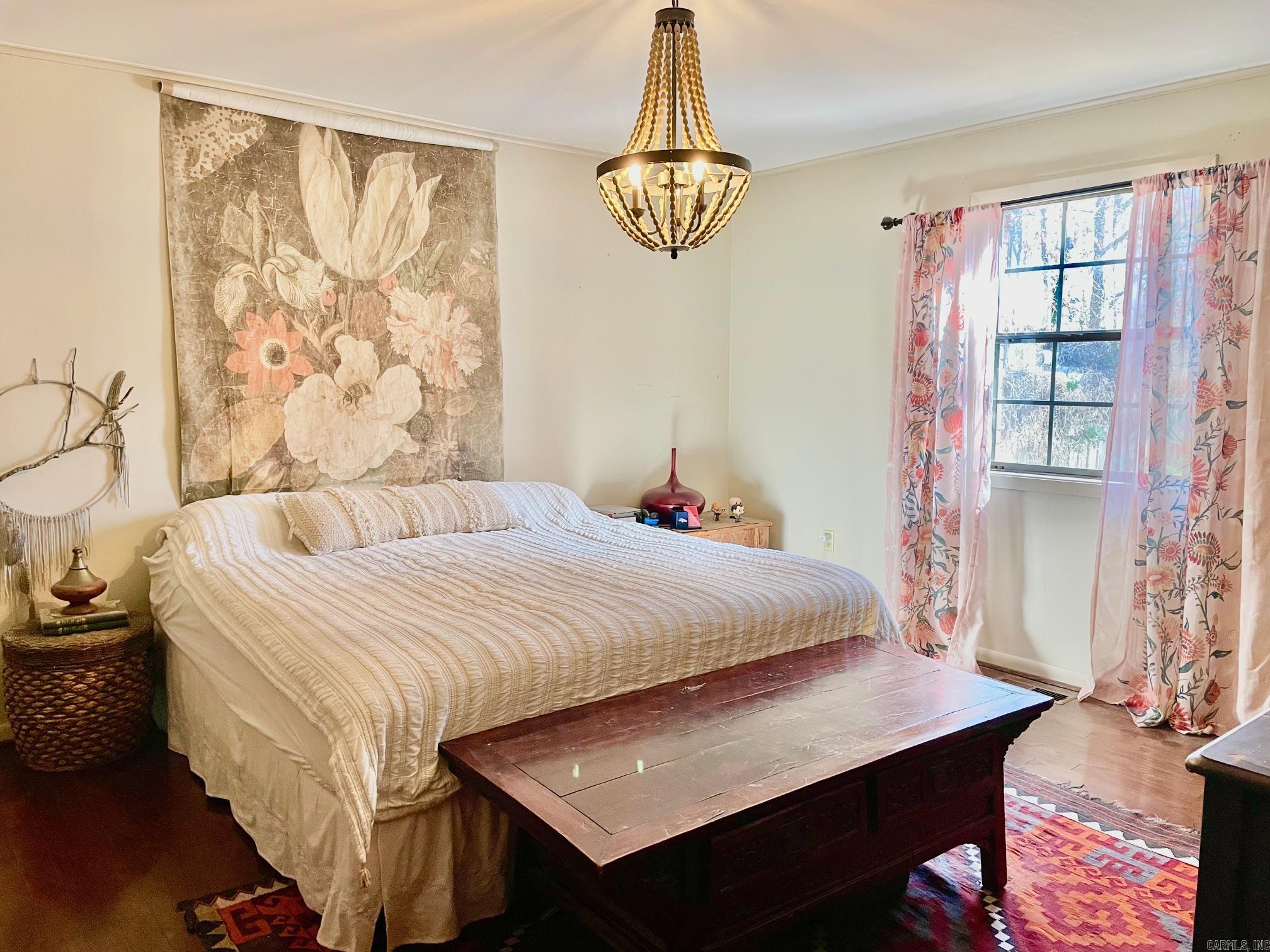 WESTERN OAKS - Residential