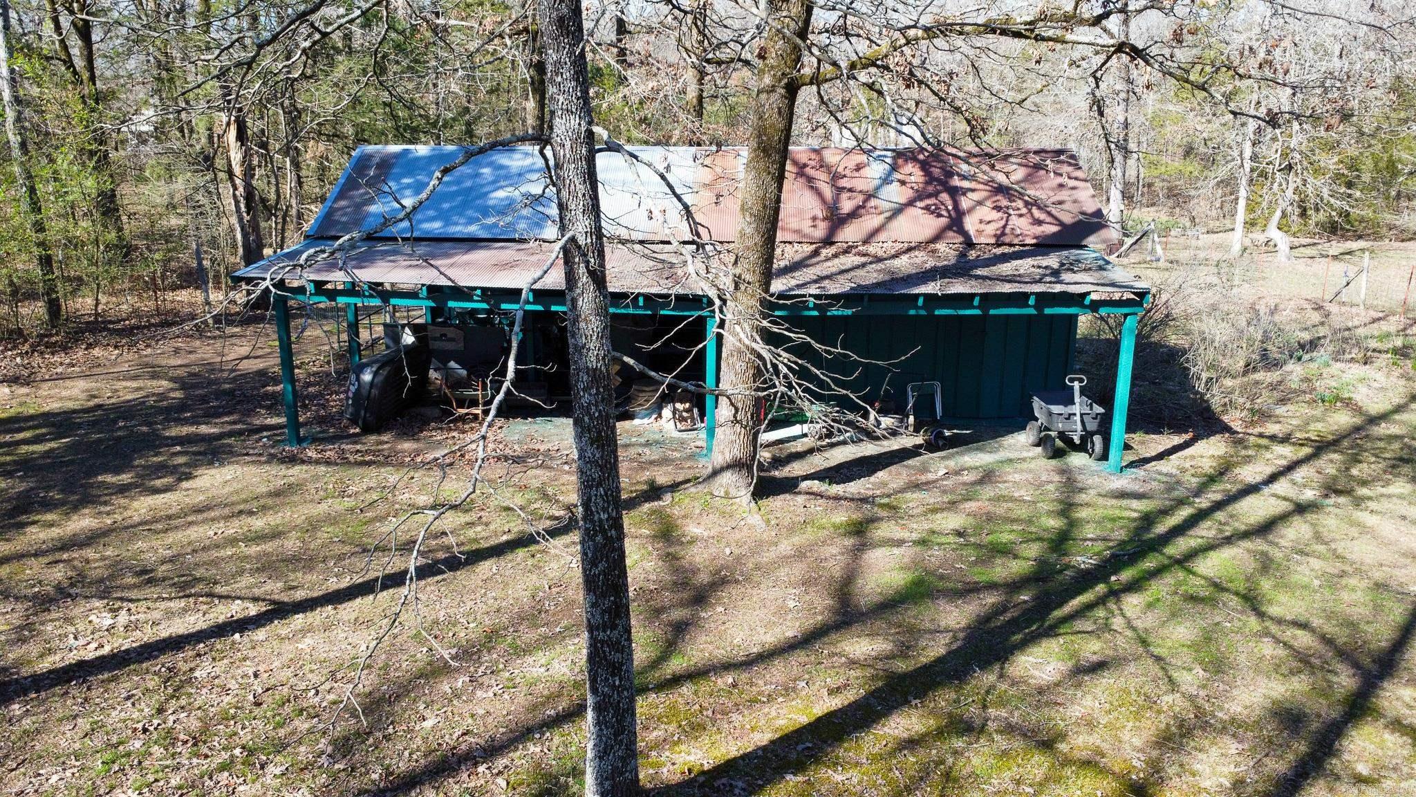 WESTERN OAKS - Residential