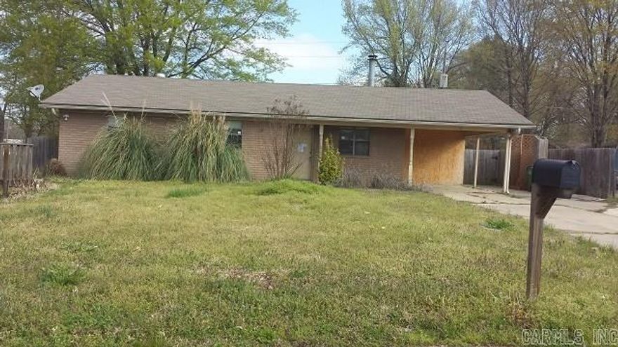 HOUSE SOLD AS IS. This home offers 4 bedrooms and 1 bath. The home is very spacious and has a large yard sitting on a cul-de-sac very close to schools, LRAFB and shopping. This home has so much more! This would make a good investment property. Come take a look today!