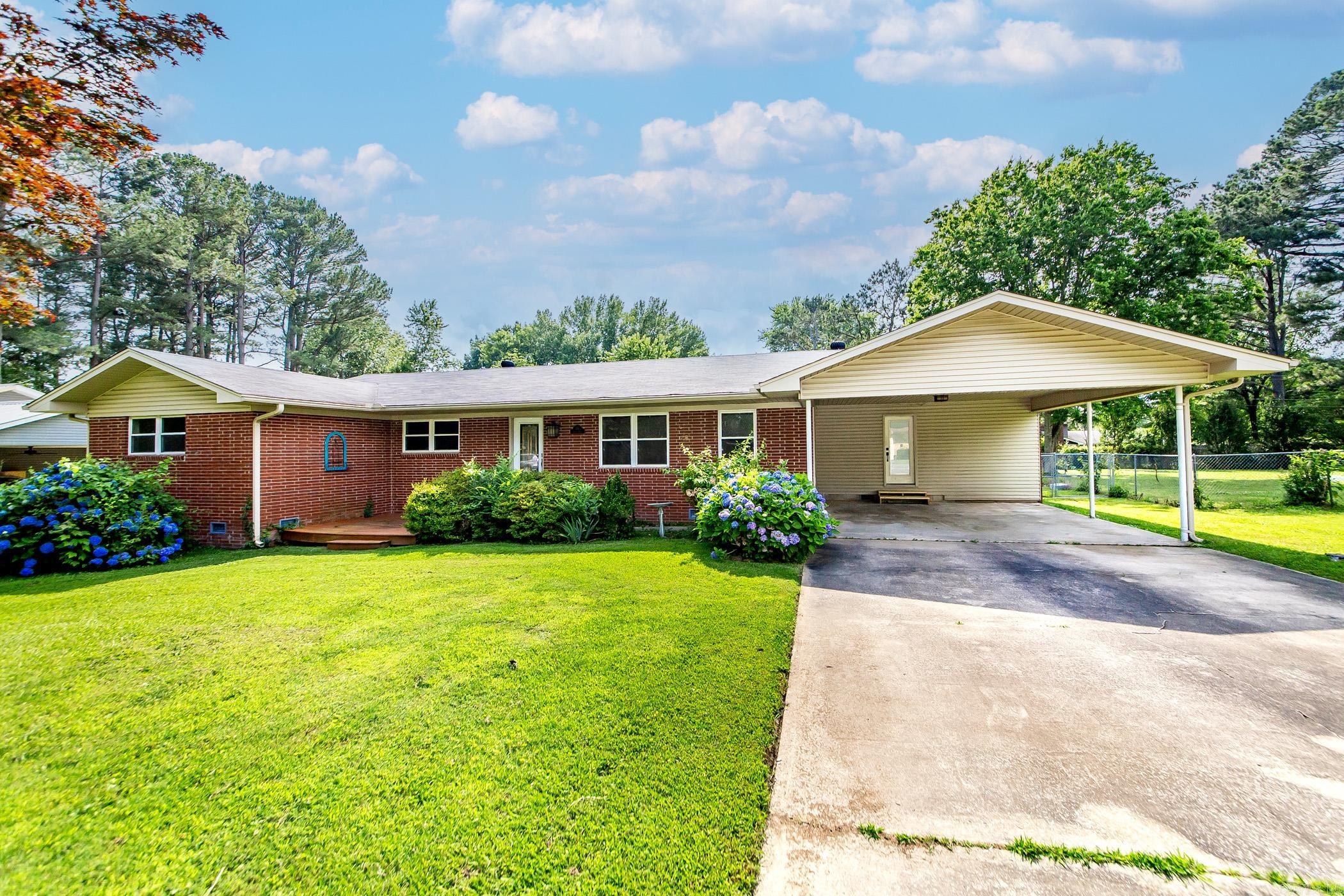 Country Club II - Residential