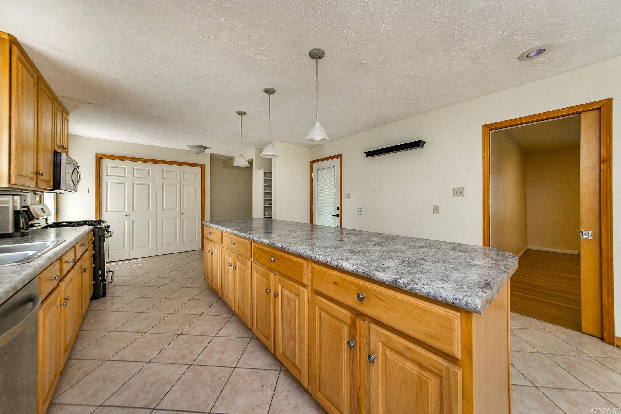 Country Club II - Residential