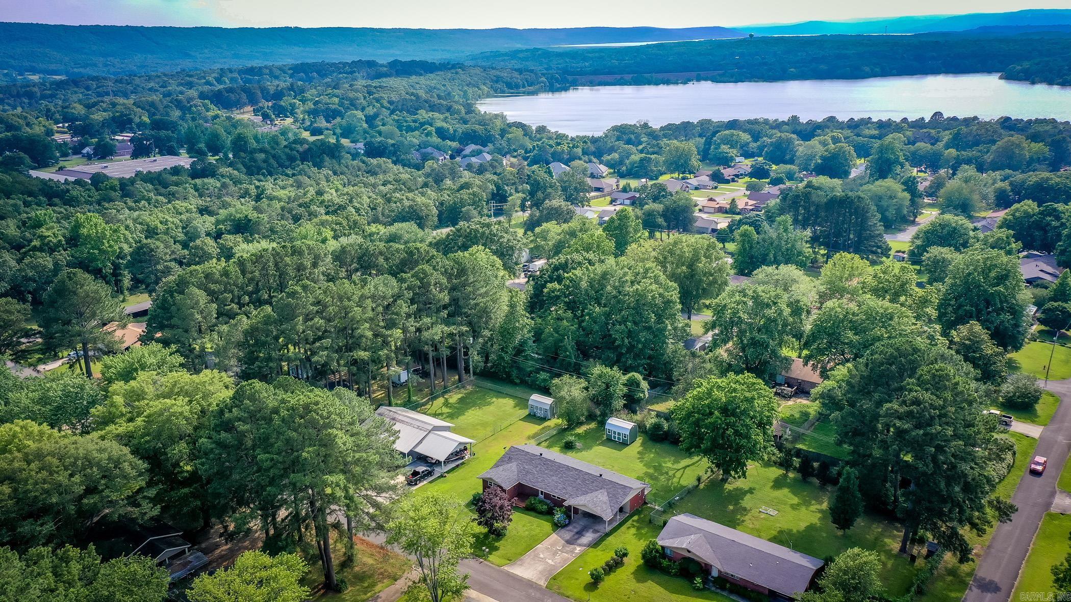 Country Club II - Residential
