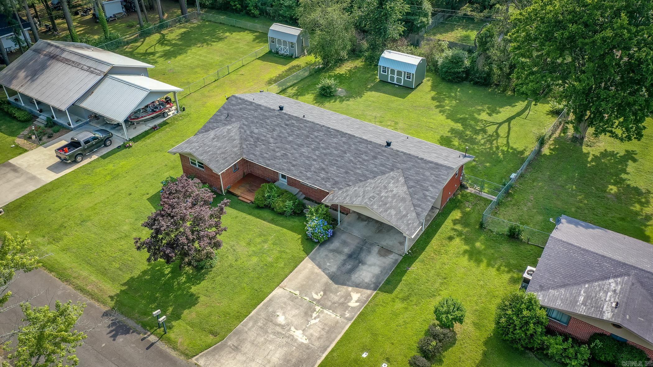 Country Club II - Residential