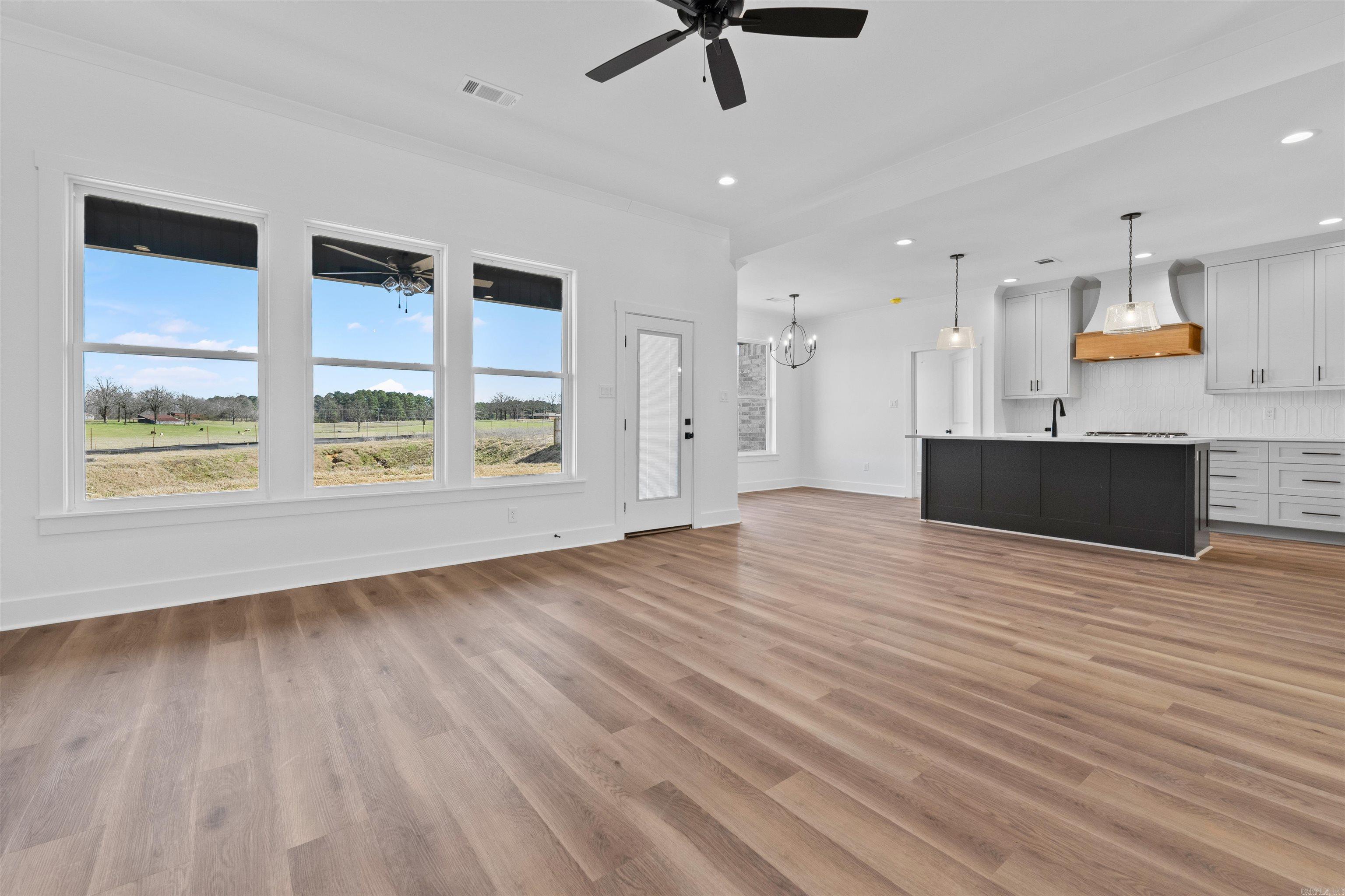 CORAL RIDGE - Residential