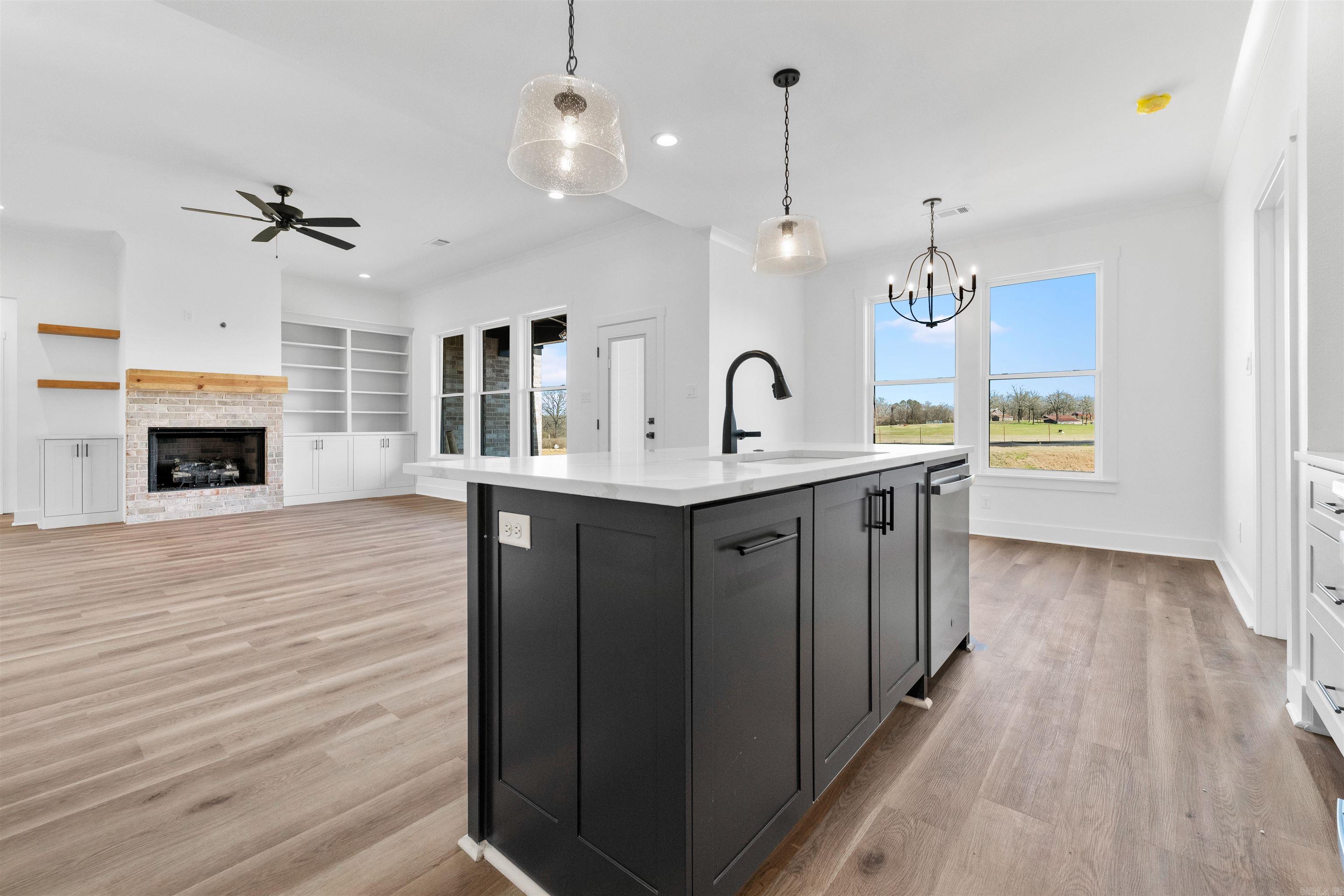 CORAL RIDGE - Residential