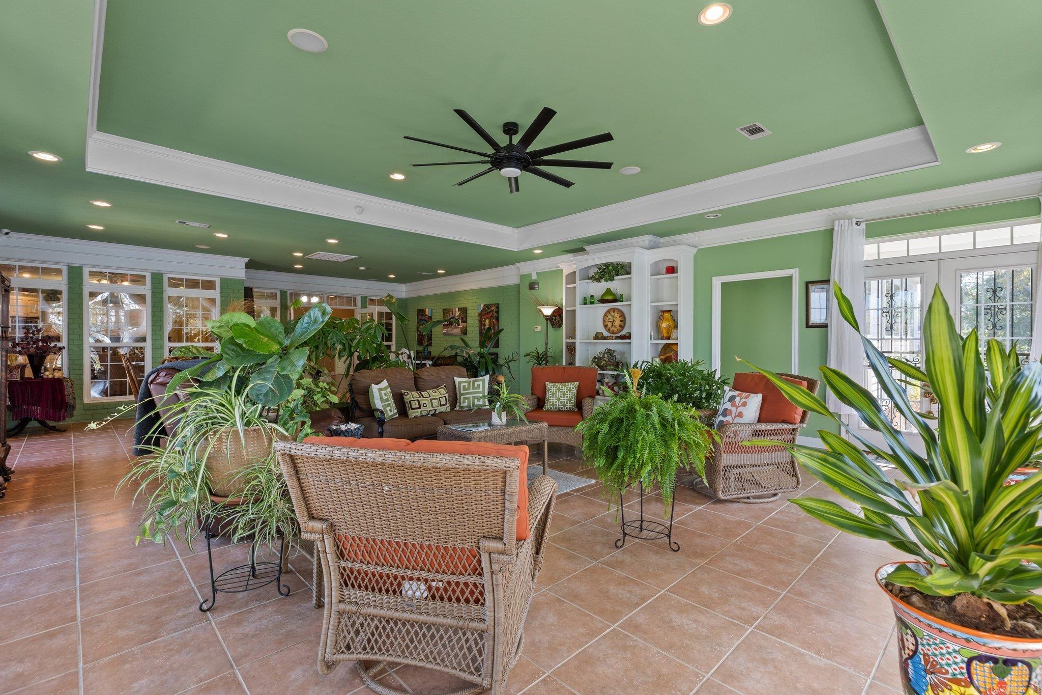Horseshoe Lake Estates - Residential