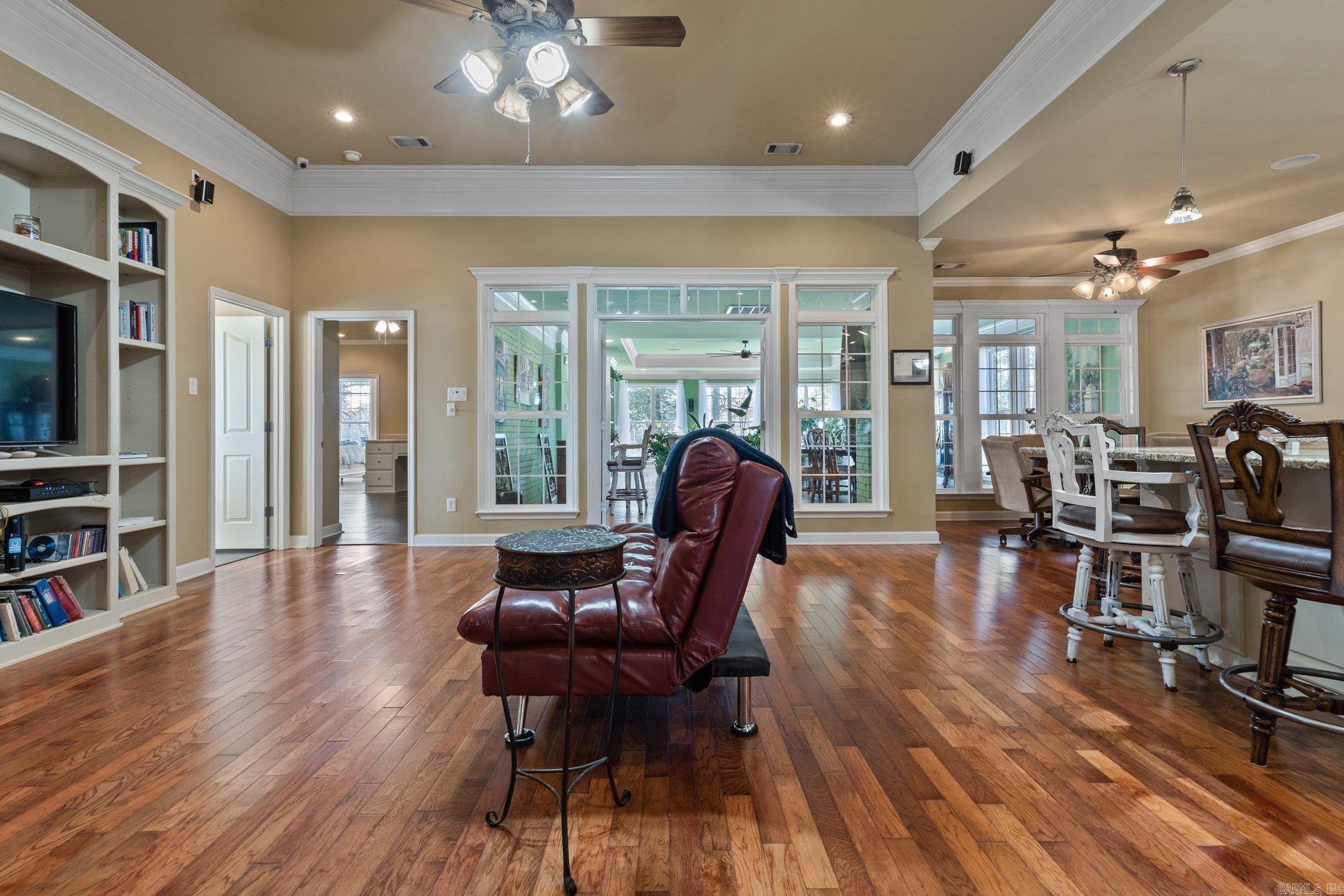 Horseshoe Lake Estates - Residential