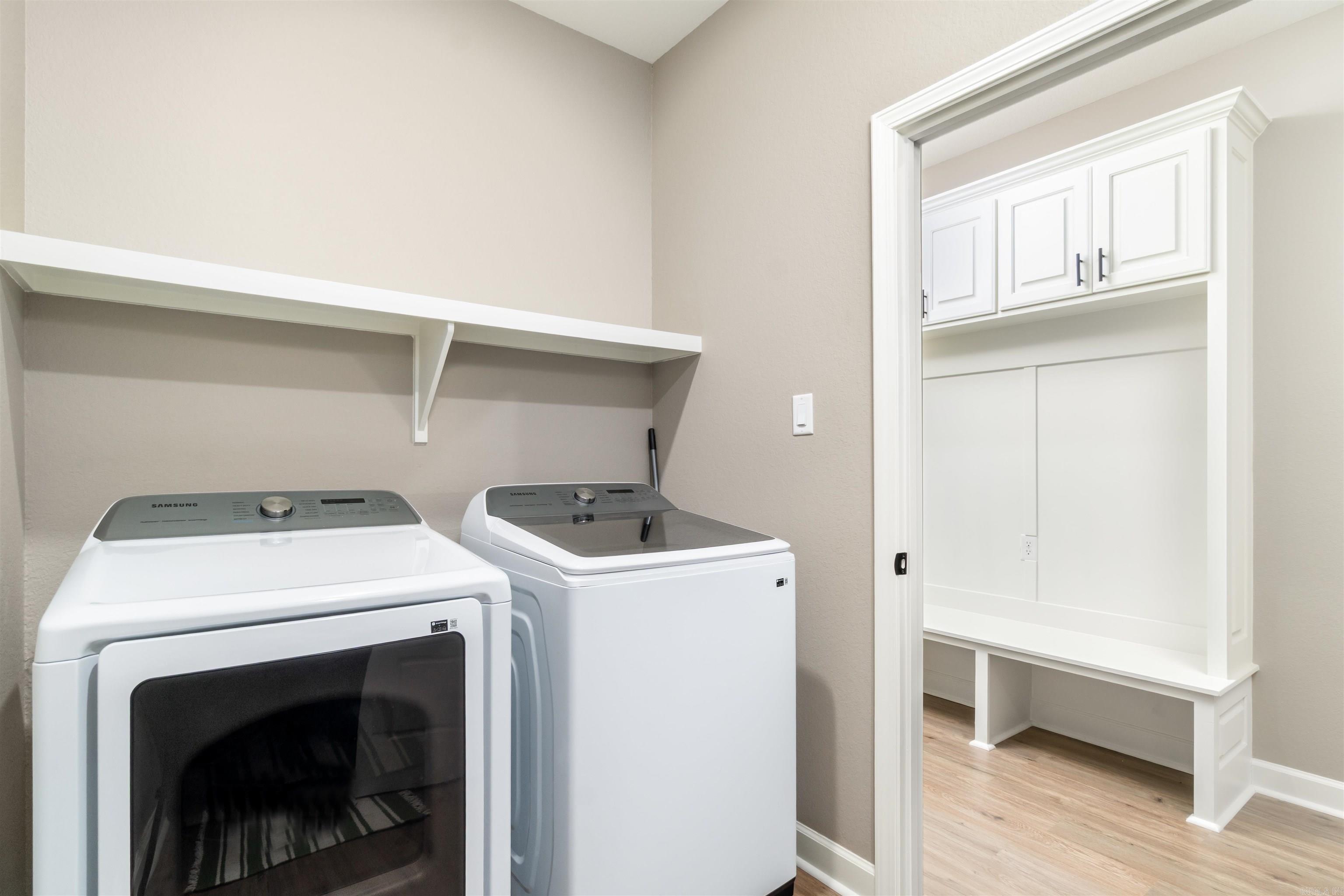 ALTA VISTA - Residential