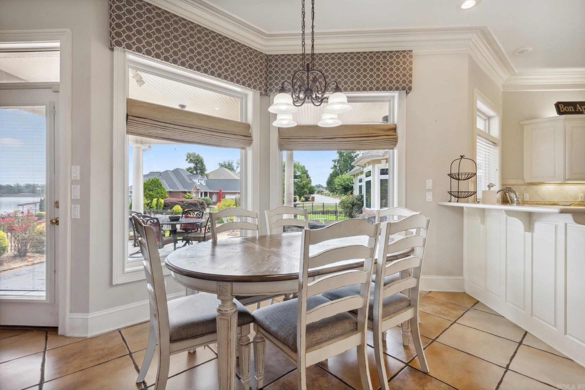 HURRICANE LAKE EST - Residential