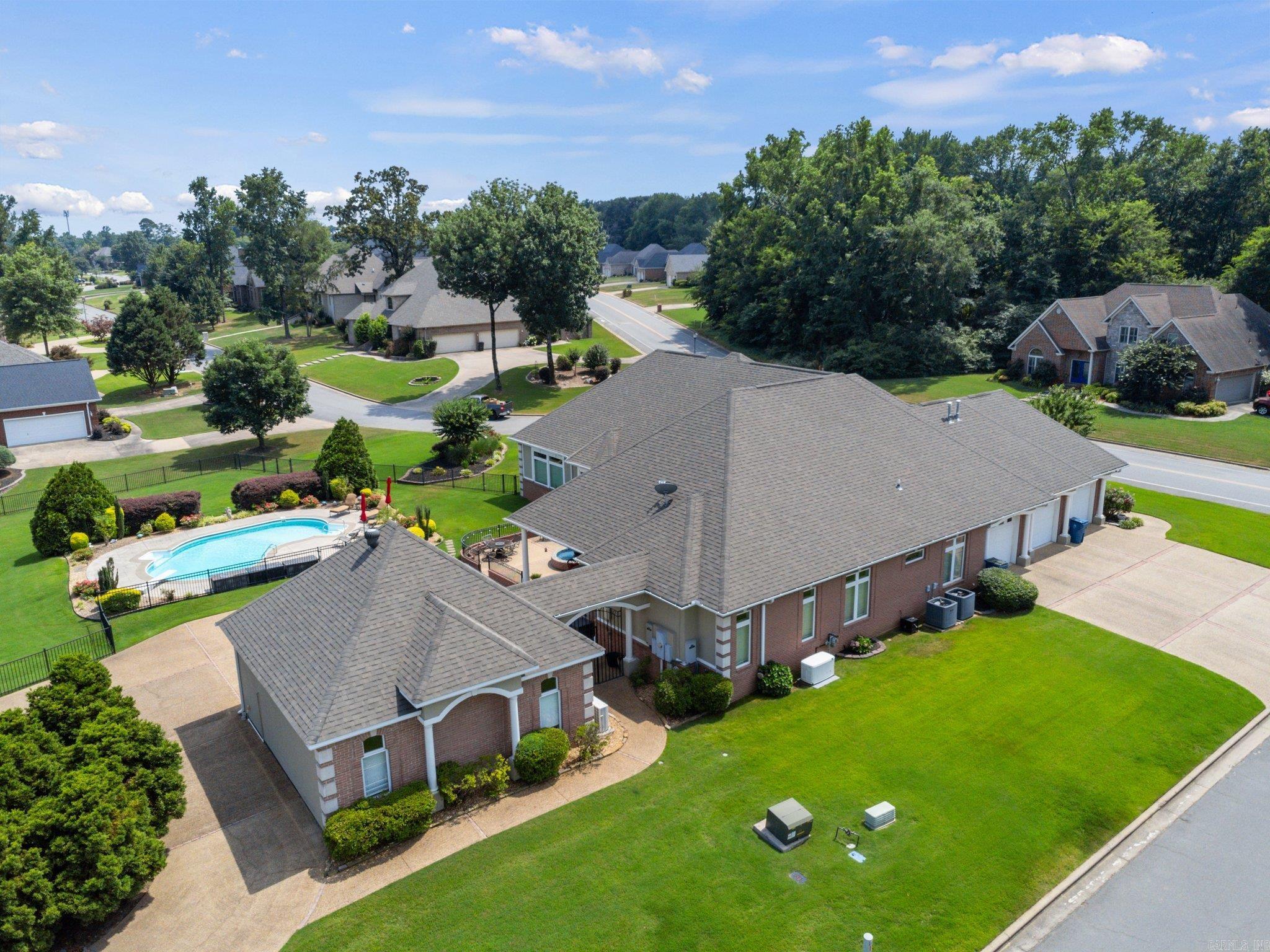 HURRICANE LAKE EST - Residential