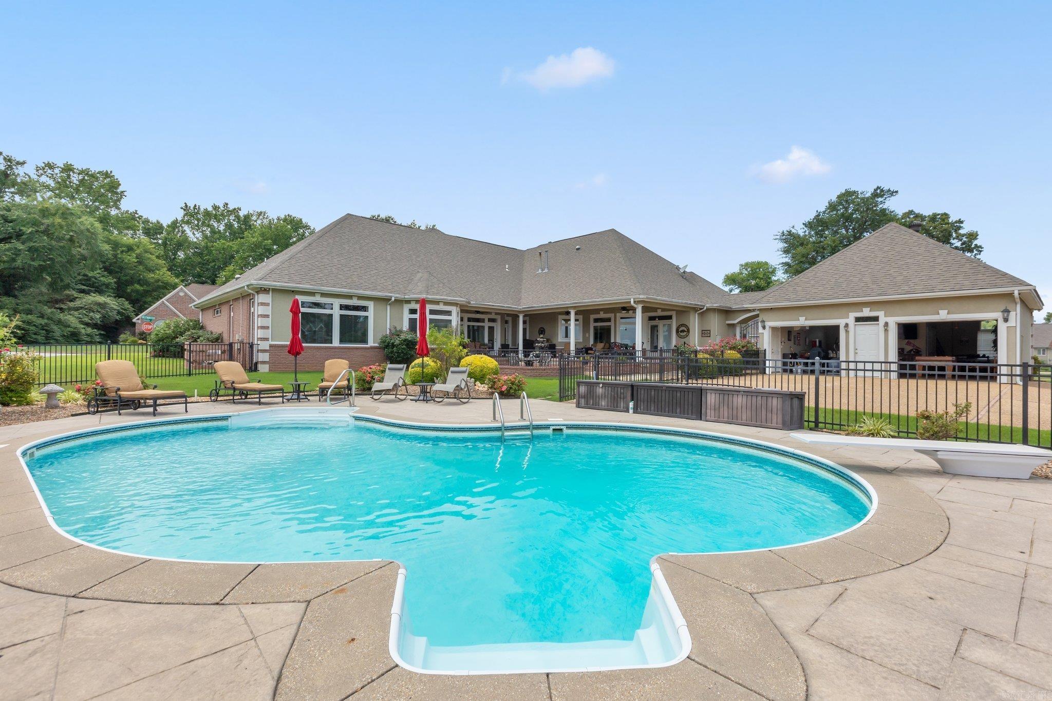 HURRICANE LAKE EST - Residential