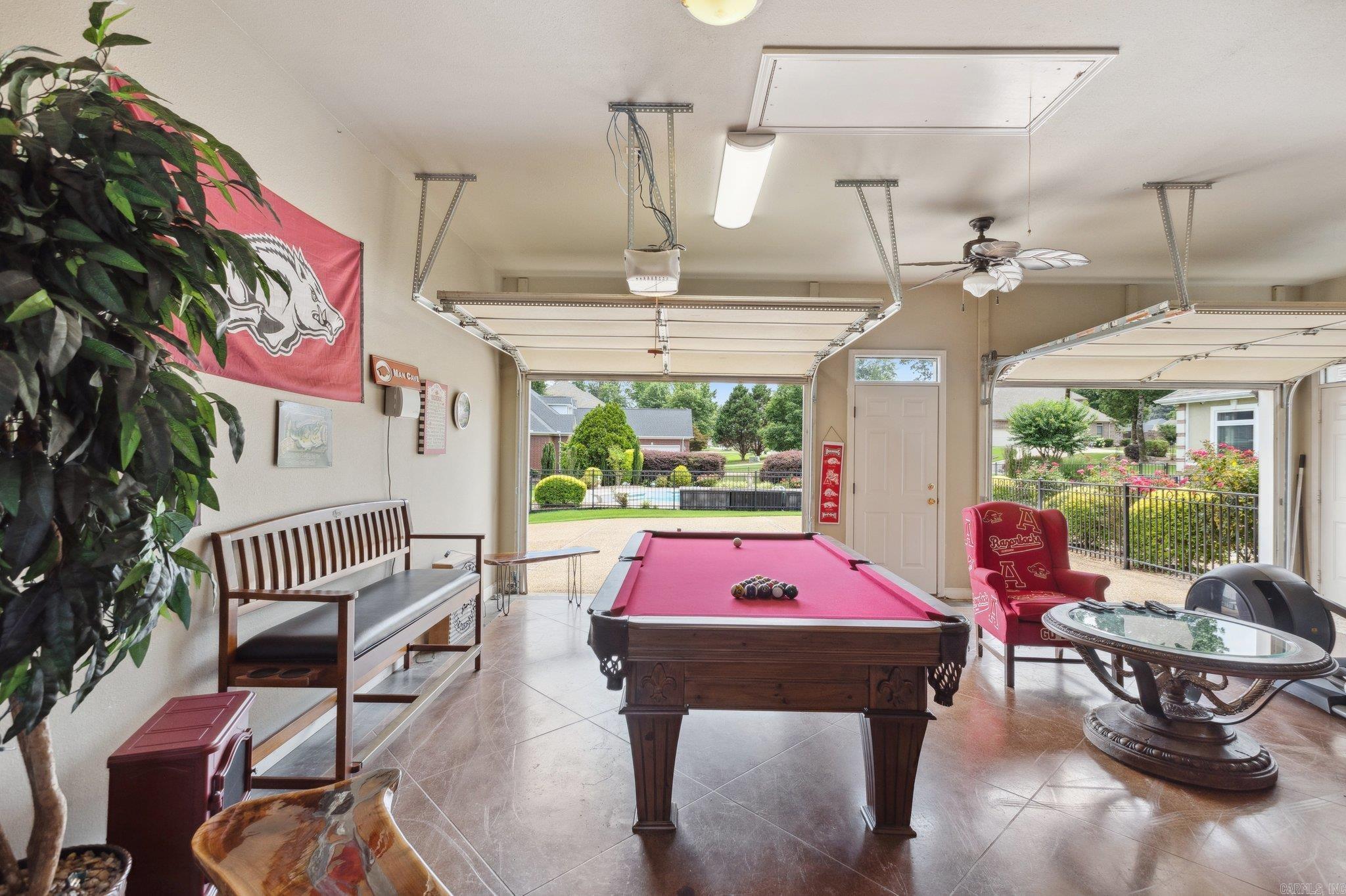 HURRICANE LAKE EST - Residential